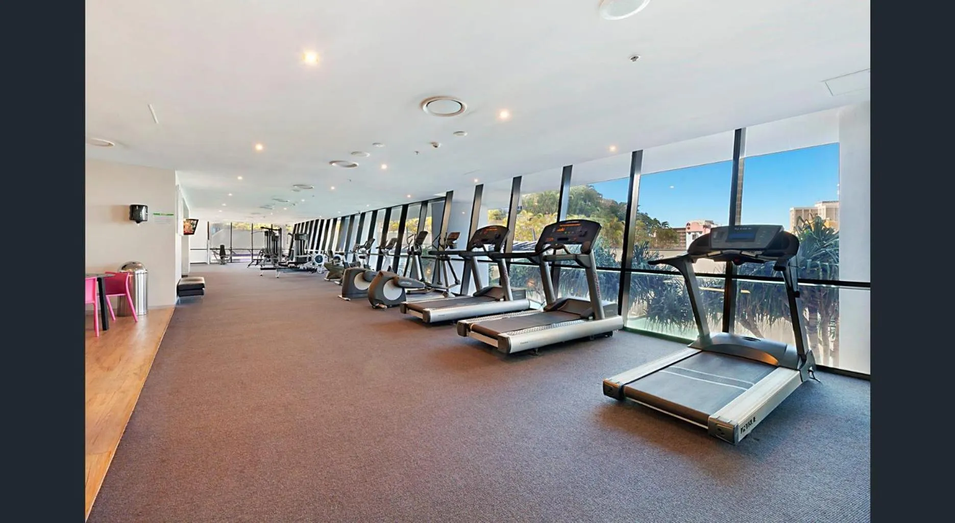 Fitness centre/facilities in Circle on Cavill FREE parking