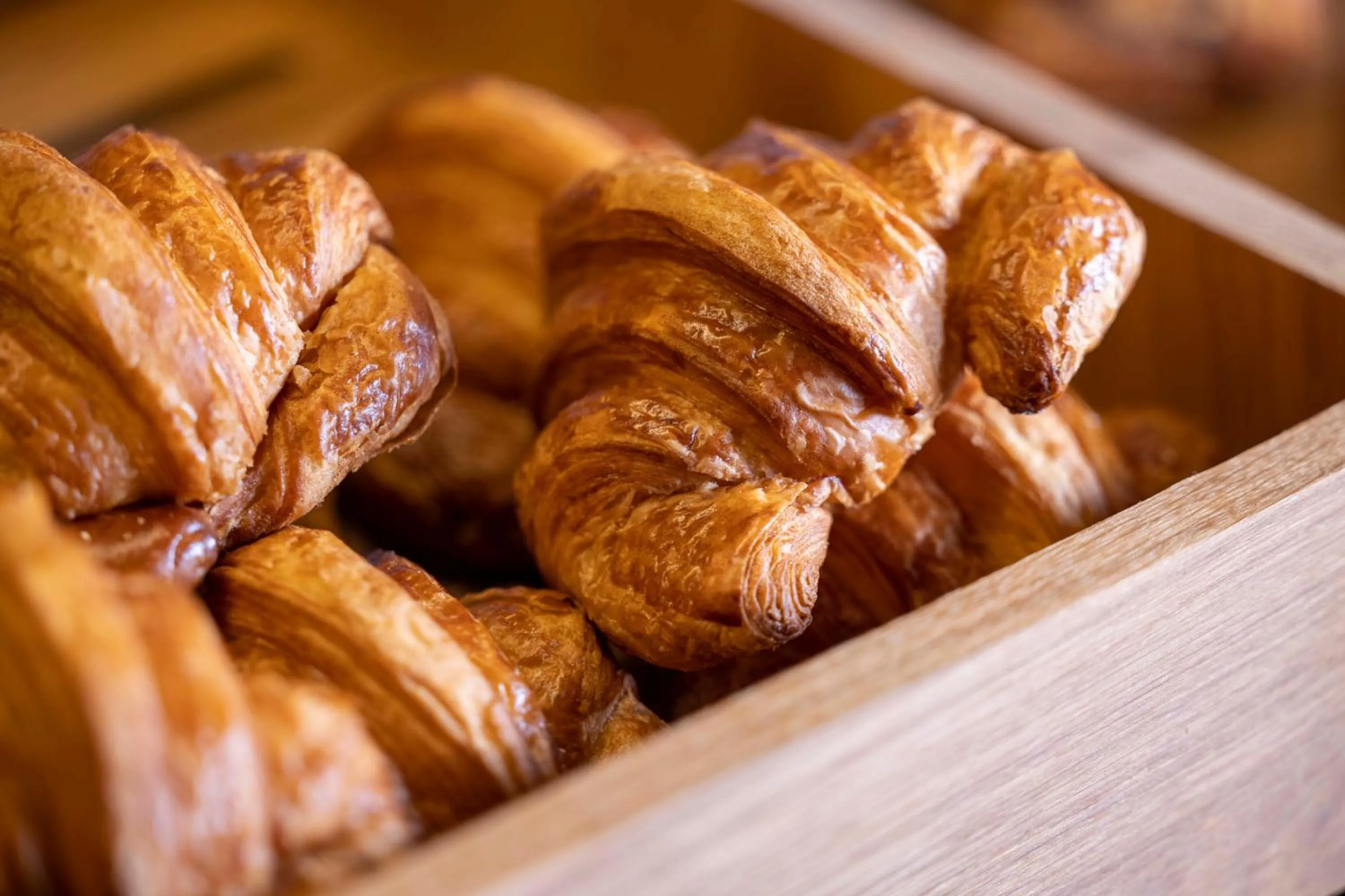 Breakfast in The Passage - Urban Retreat