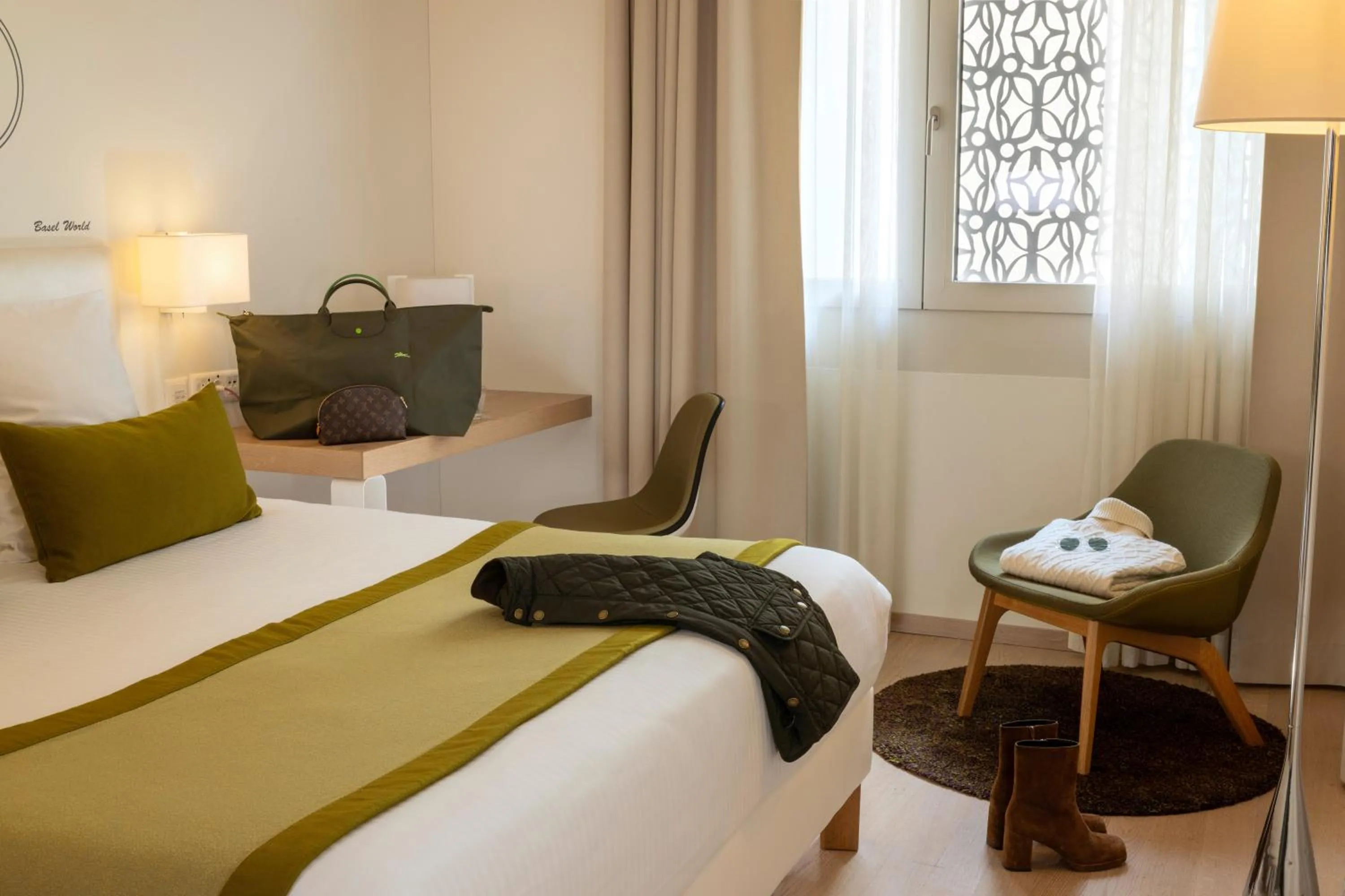 Photo of the whole room, Bed in The Passage - Urban Retreat