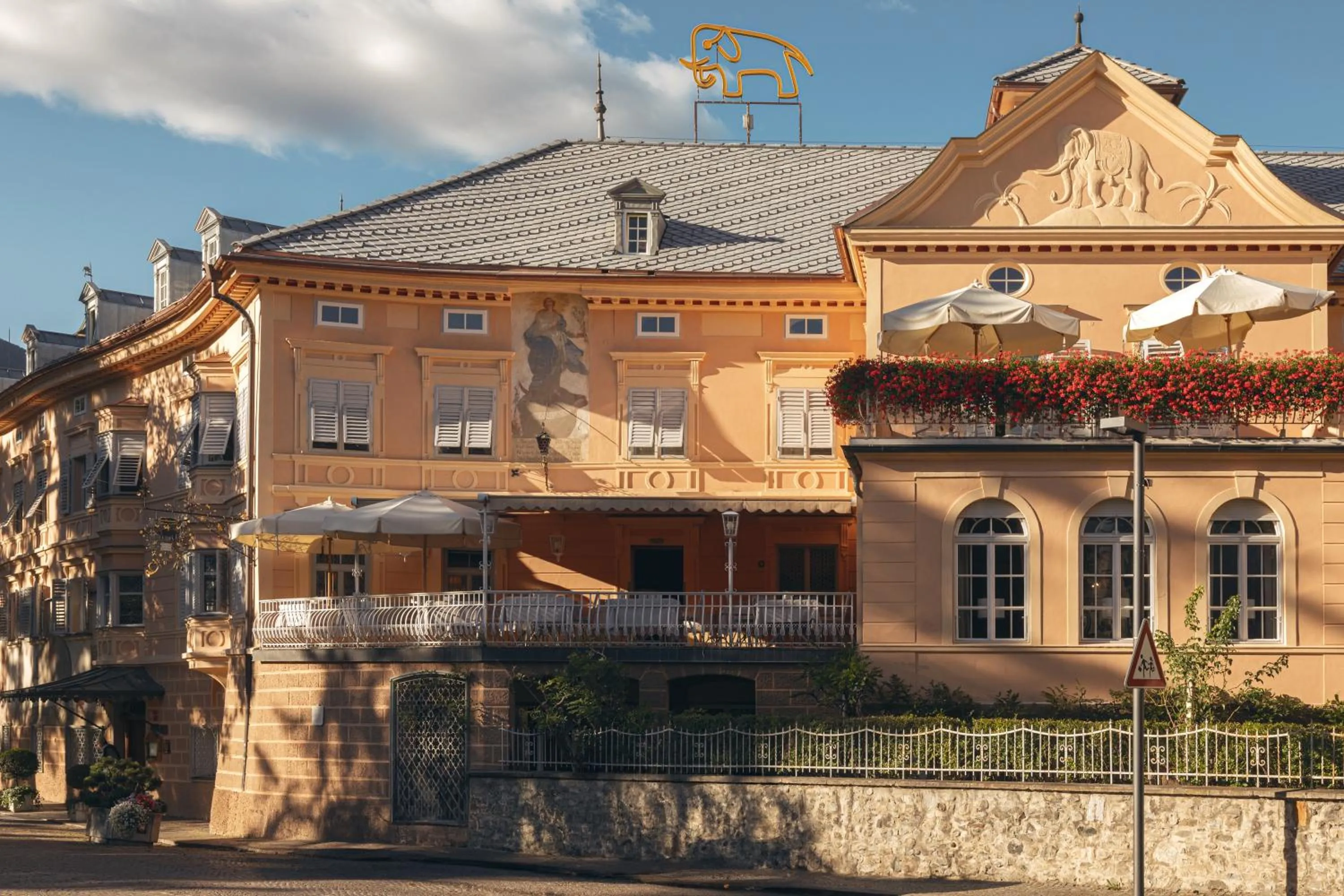 Property building in Hotel Elephant
