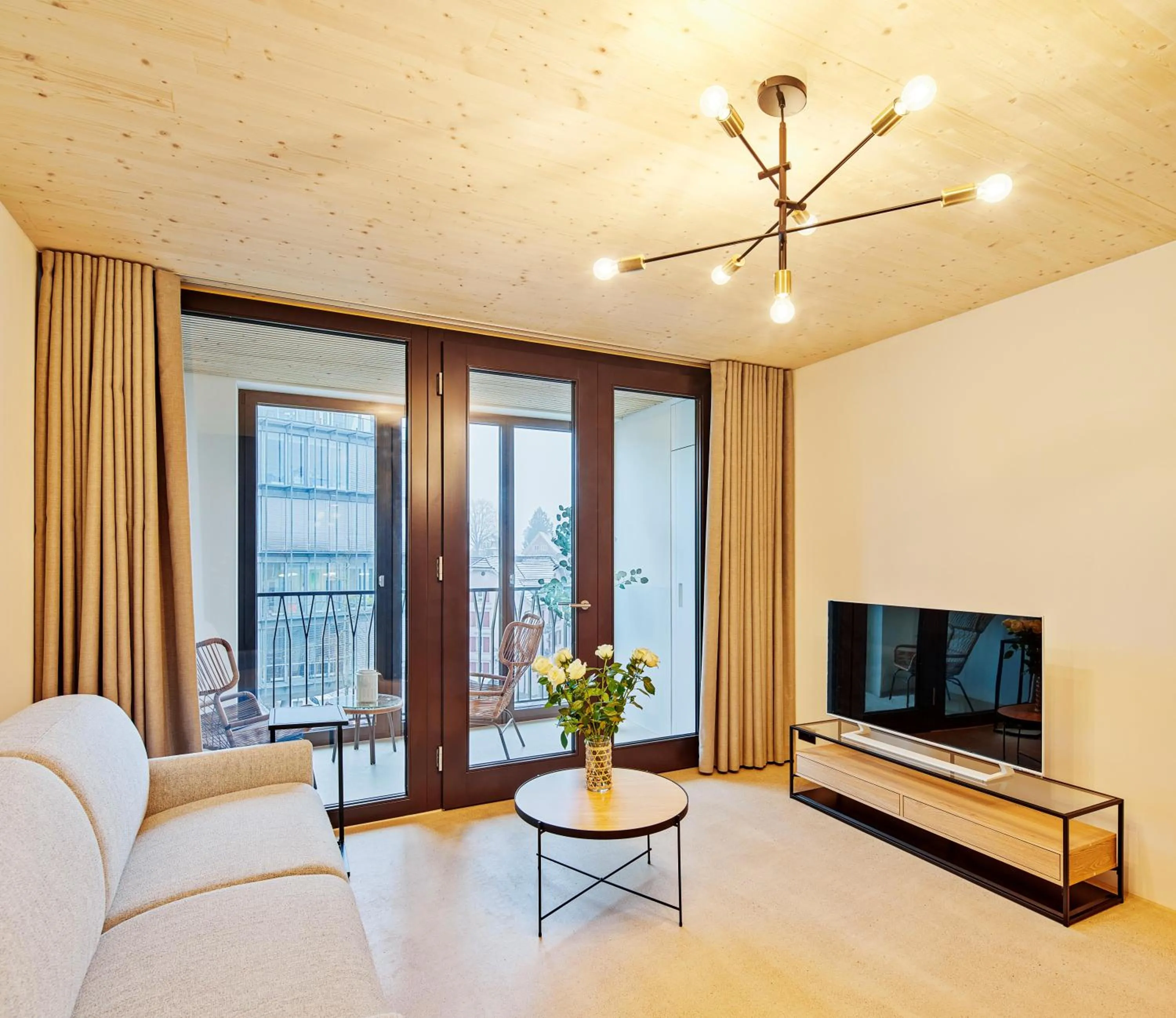 Liv Suites - Self Check-in