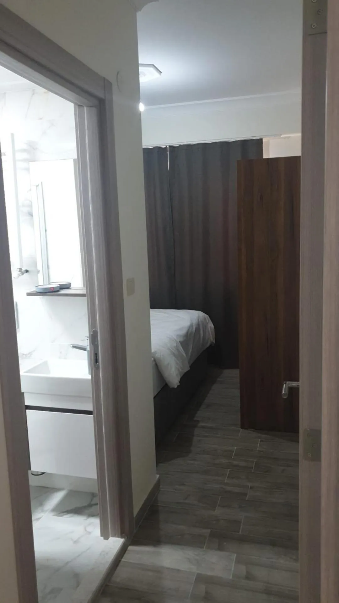 NOOR FAMILY APARTMENTS