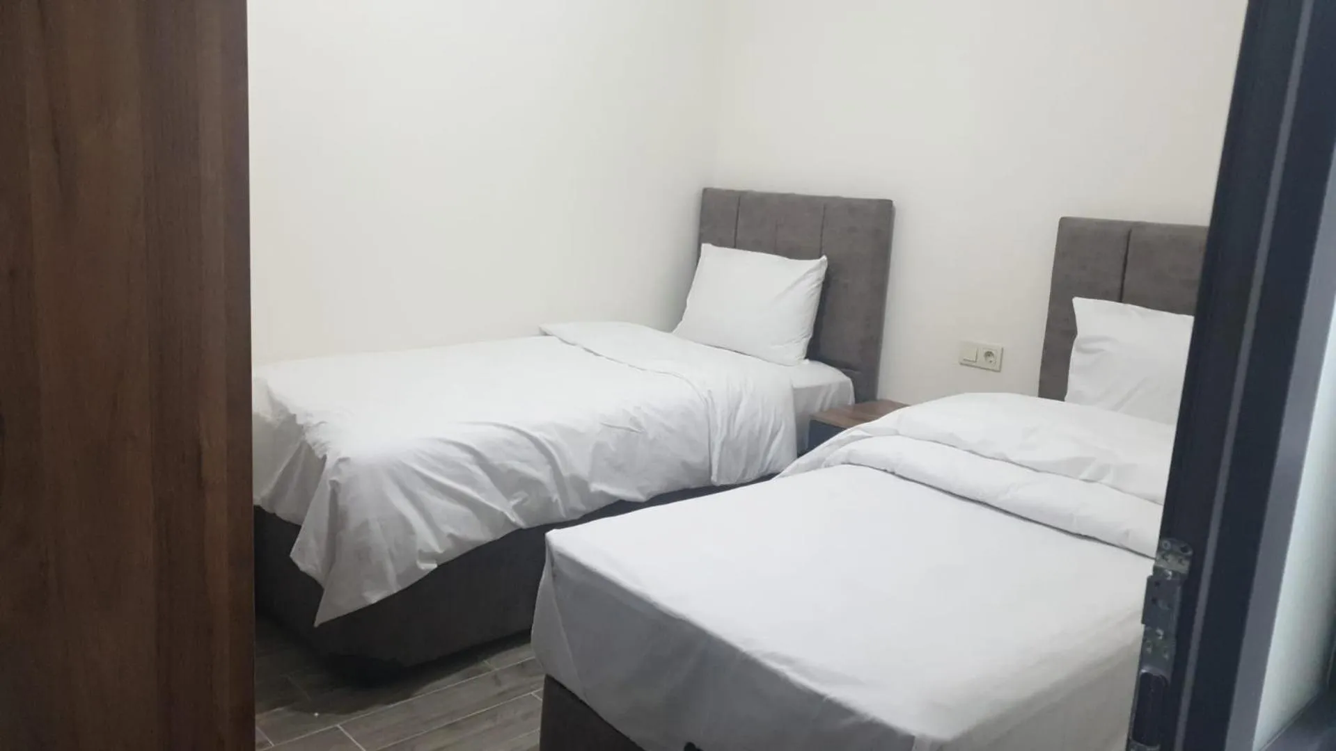 NOOR FAMILY APARTMENTS