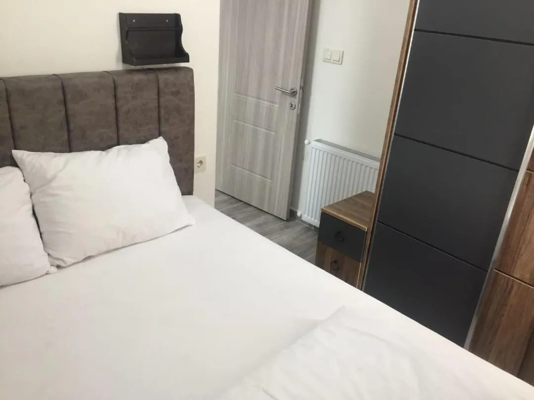 NOOR FAMILY APARTMENTS