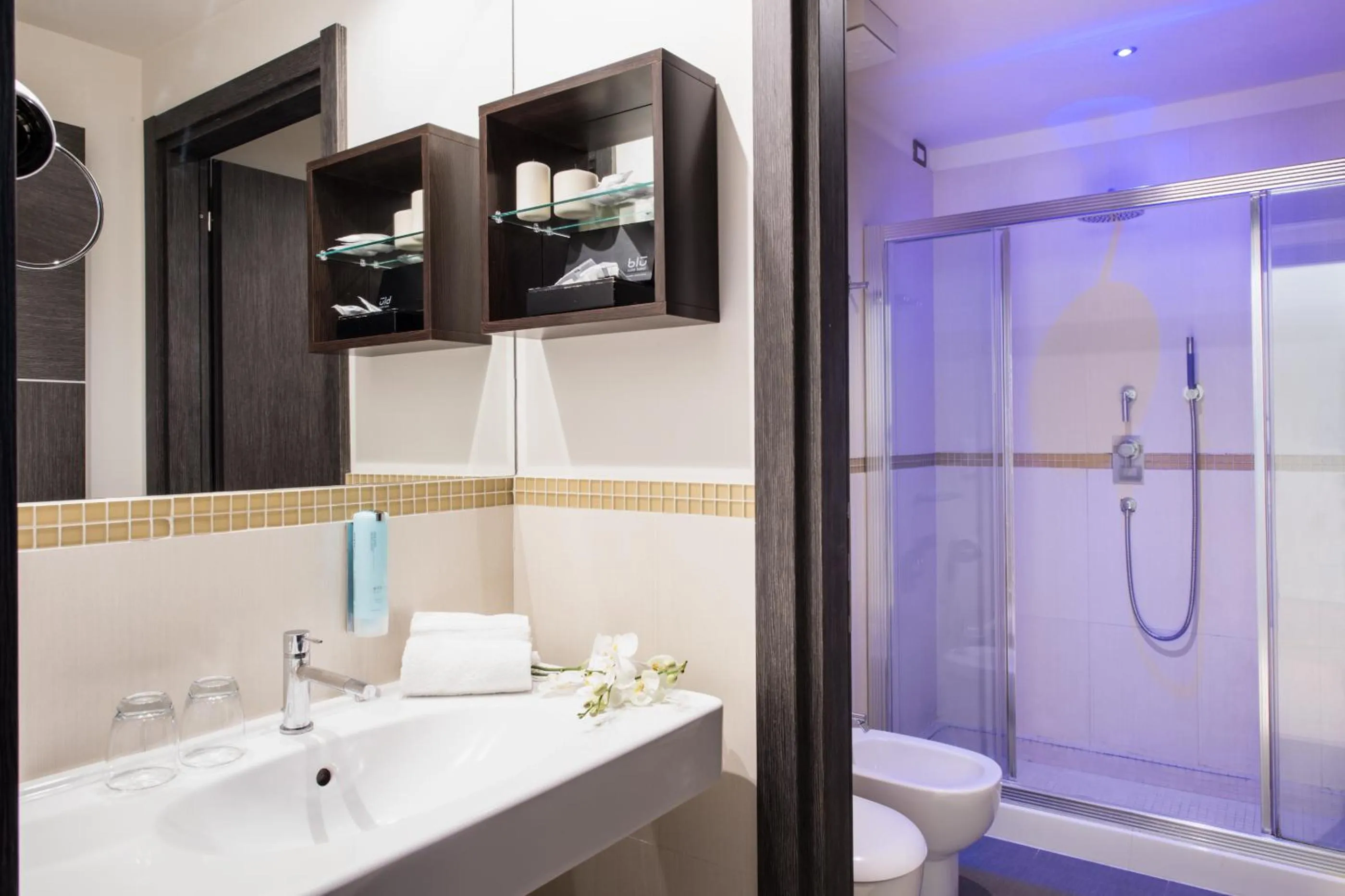 Bathroom in Blu Suite Resort