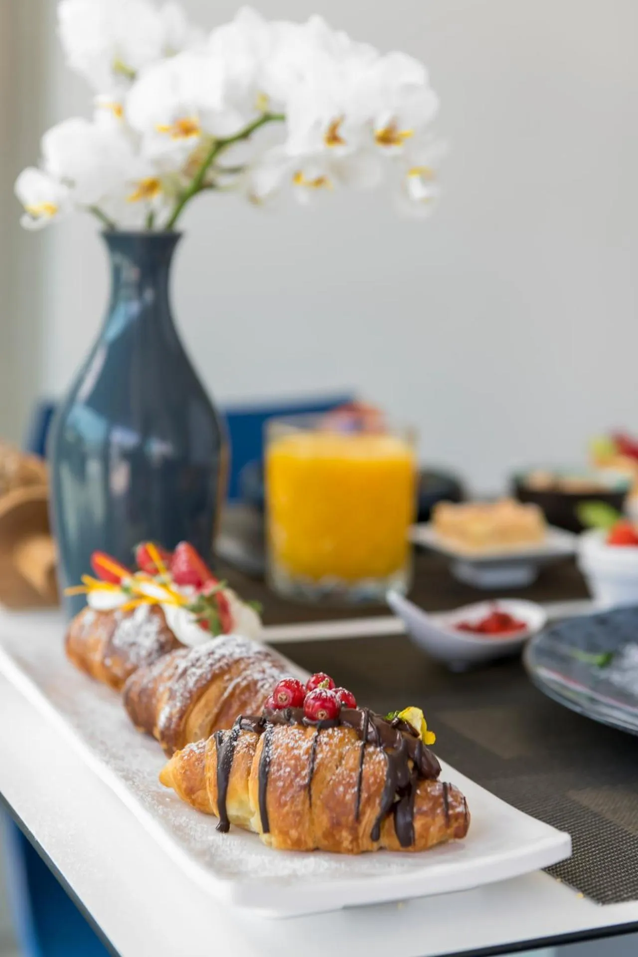 Breakfast in Blu Suite Resort