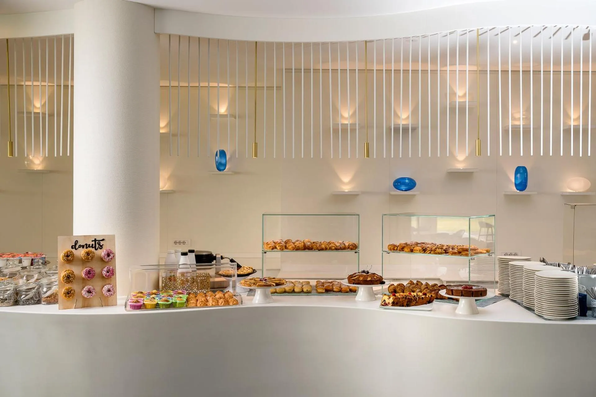 Breakfast in Blu Suite Resort