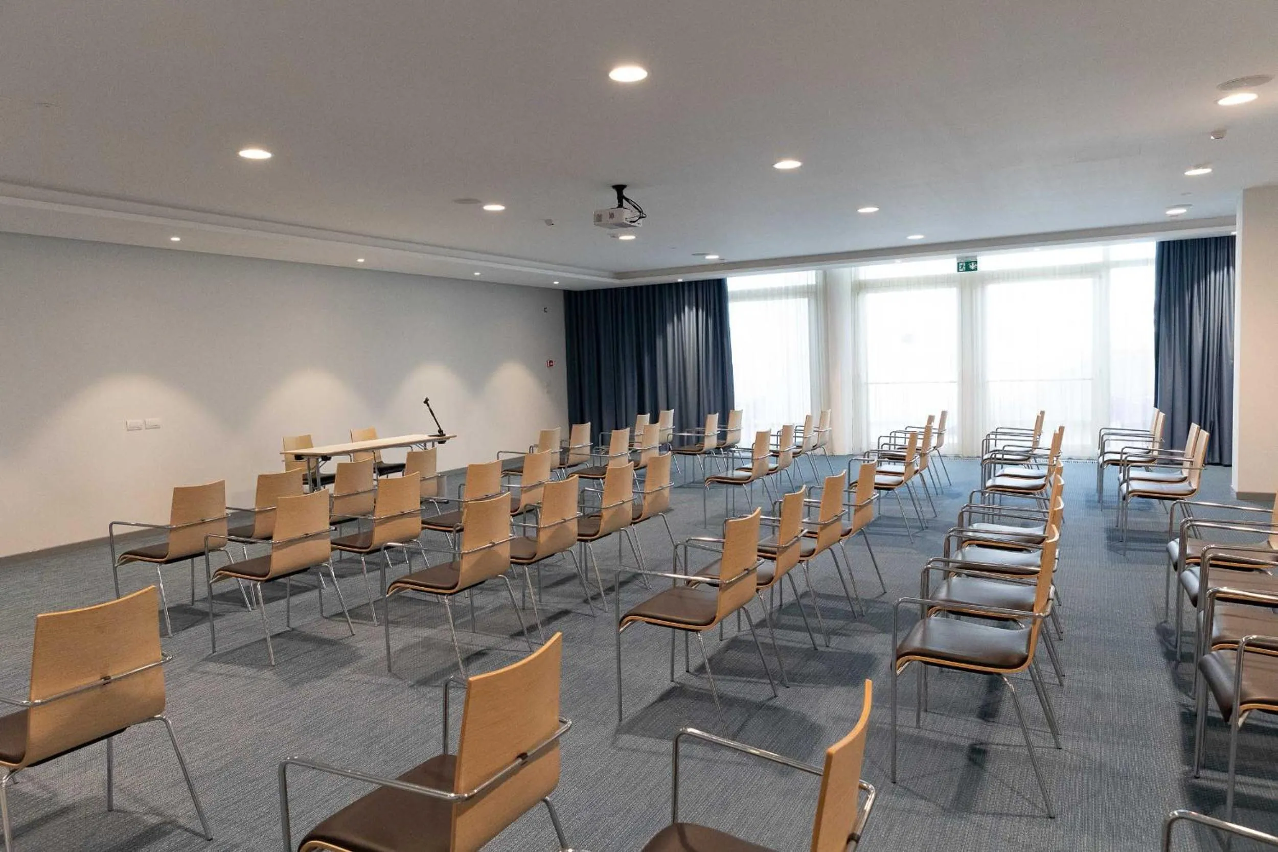 Meeting/conference room in Blu Suite Resort