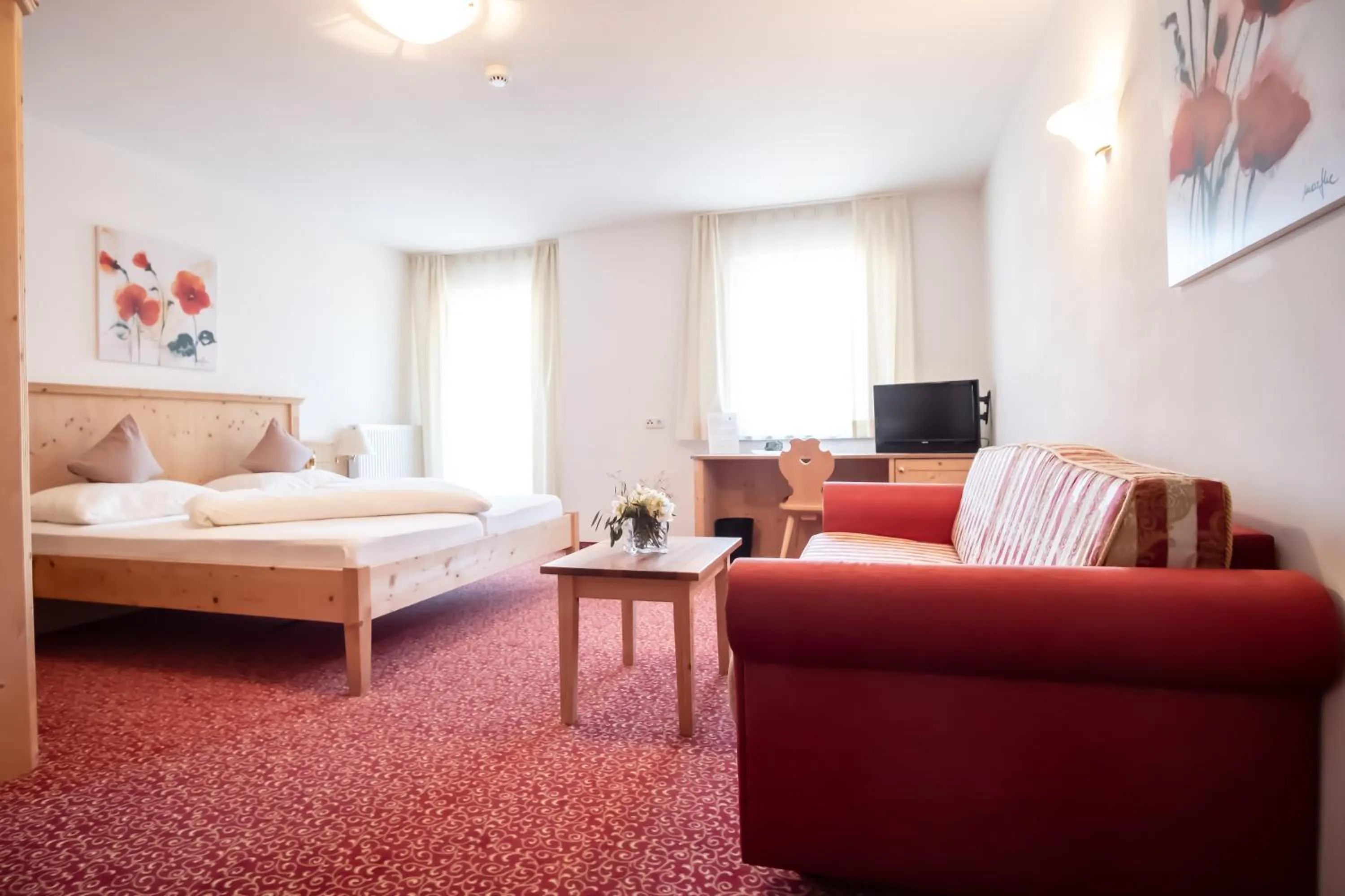 Photo of the whole room, Bed in Wohlfühlhotel Mei Auszeit