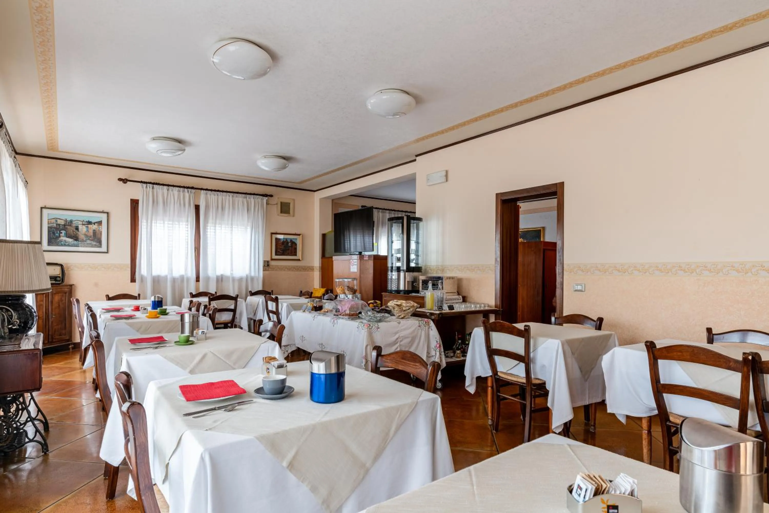 Restaurant/places to eat in Locanda Da Renzo