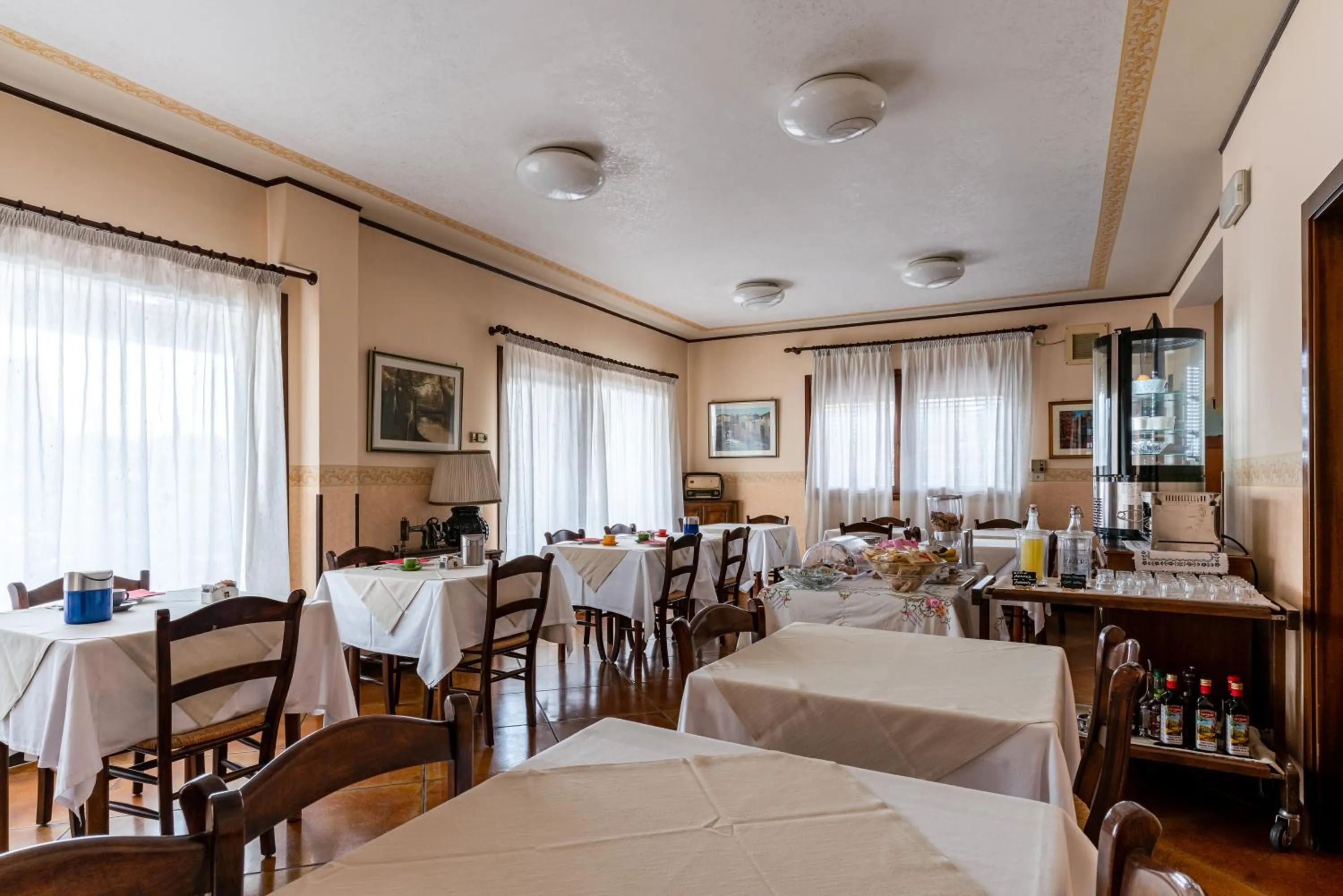 Restaurant/places to eat in Locanda Da Renzo