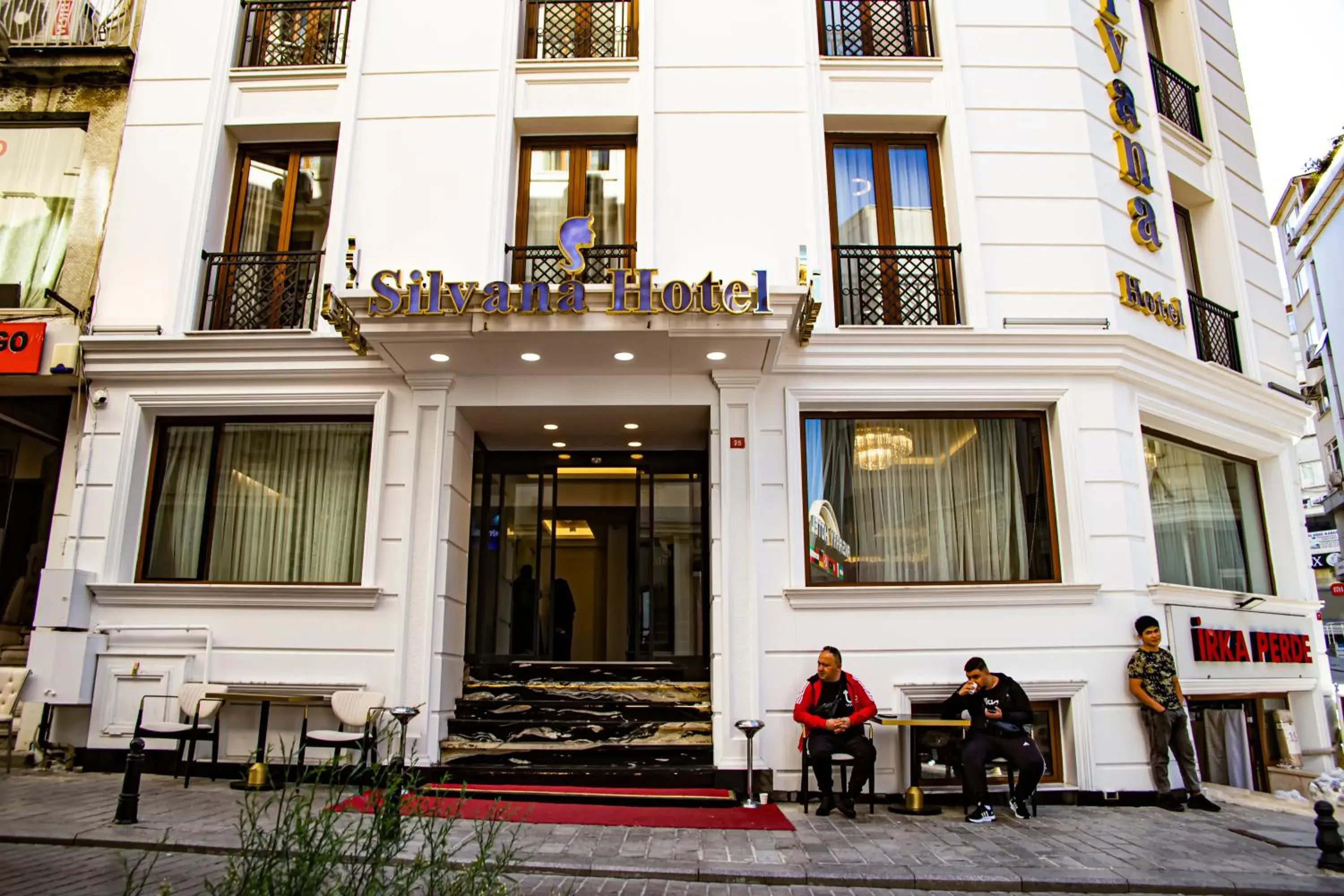 Facade/entrance in Silvana Hotel Facade/entrance in Silvana Hotel