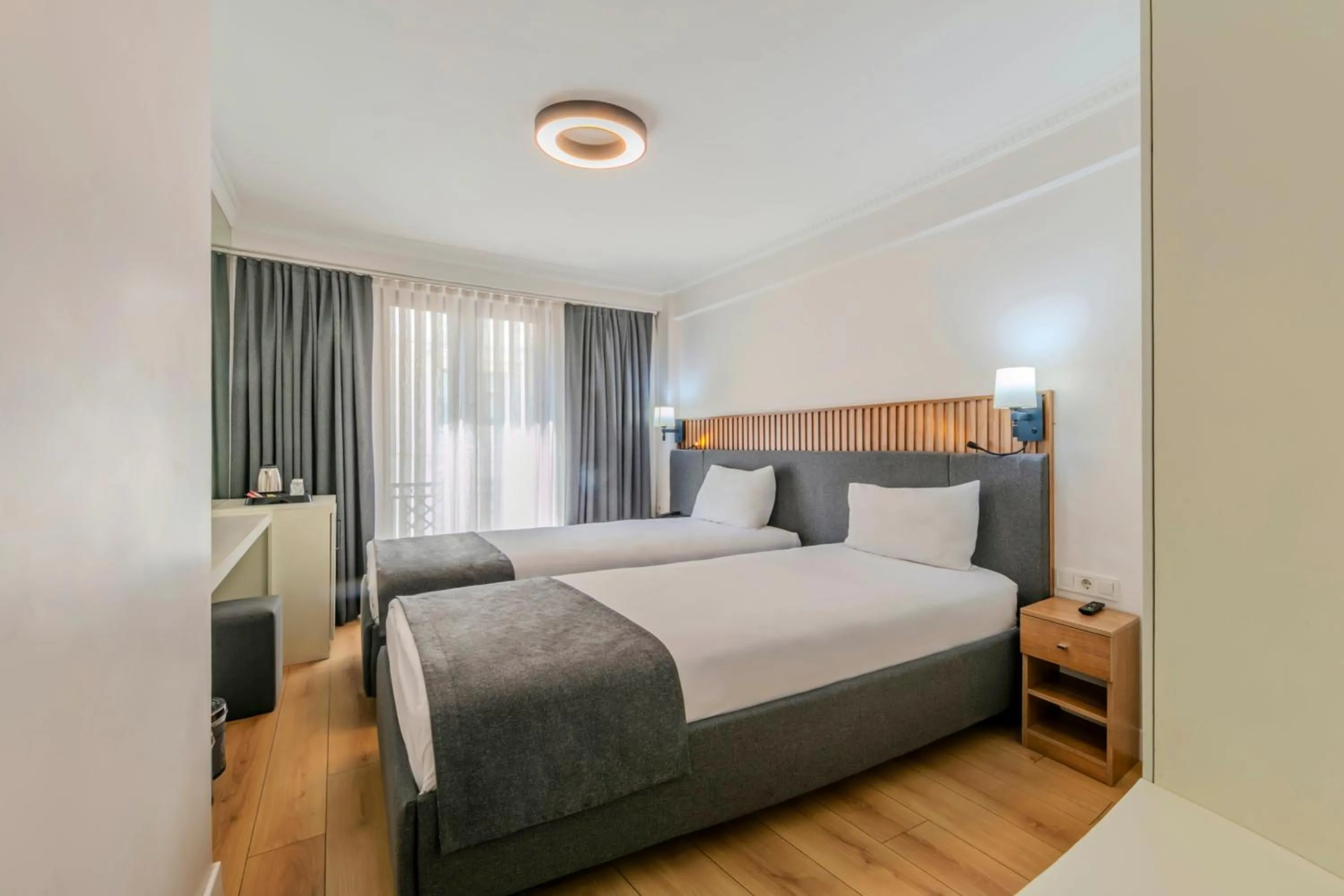 Bedroom, Bed in Silvana Hotel