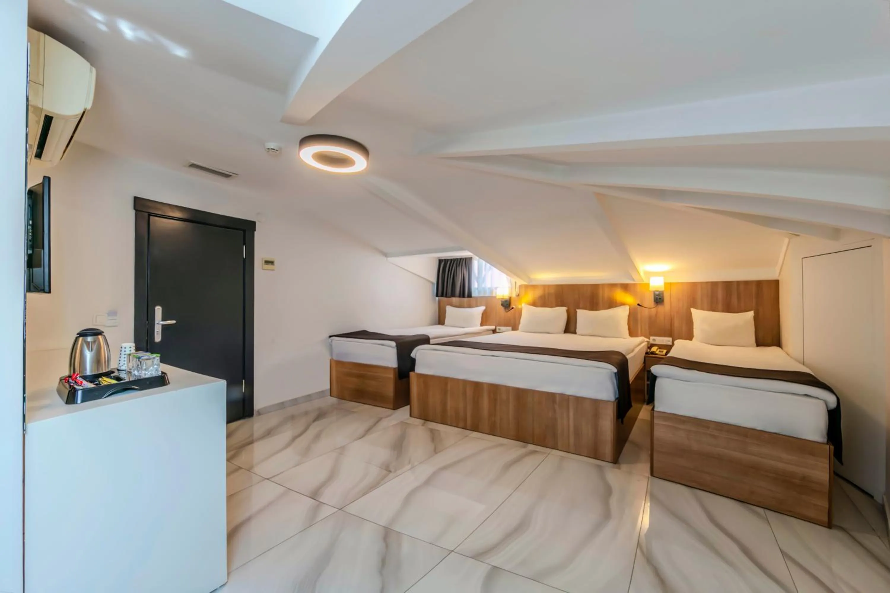 Photo of the whole room, Bed in Silvana Hotel