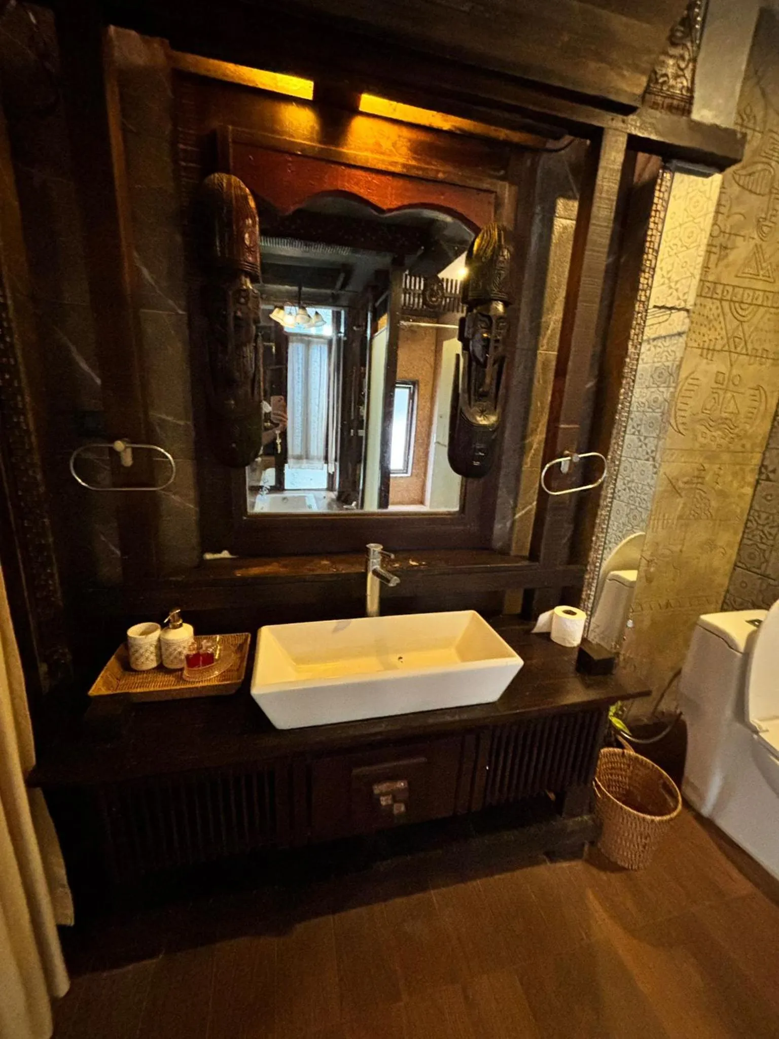 Toilet in K2 Xanadu Pool Villa