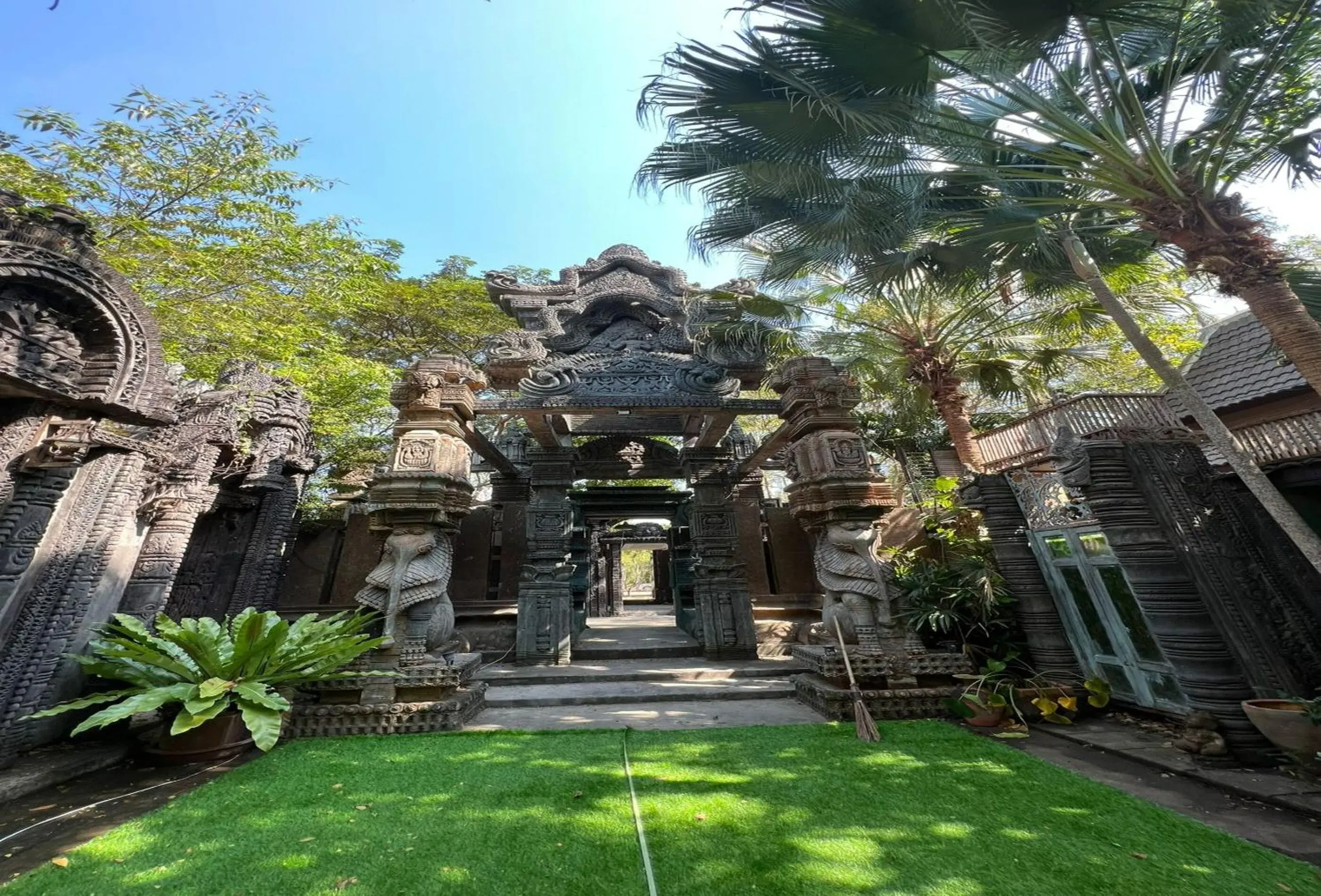 Property building in KhgeMa NuanJun Pool Villa Gallery Resort Property building in KhgeMa NuanJun Pool Villa Gallery Resort