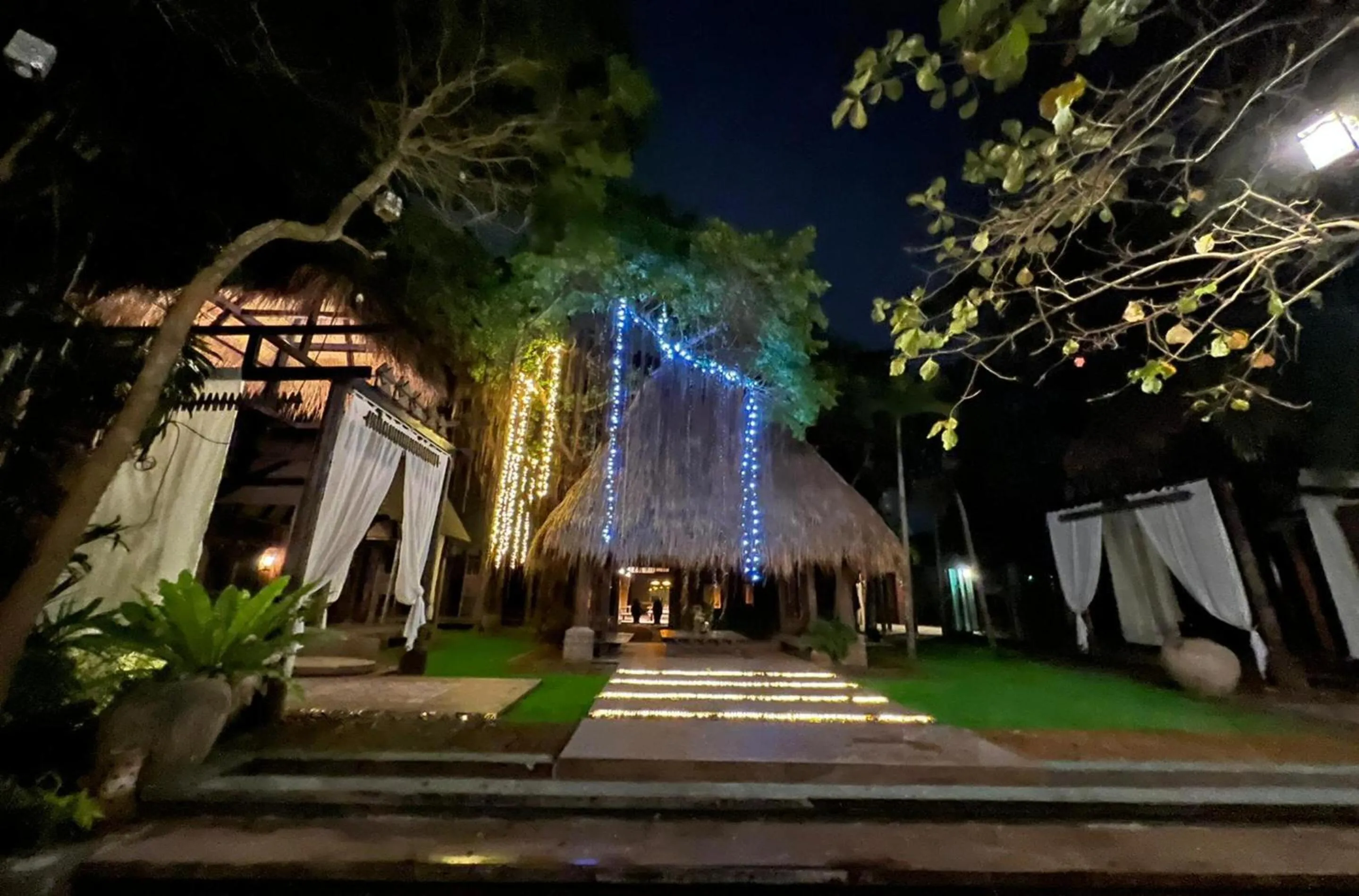 Property building in K2 Xanadu Pool Villa