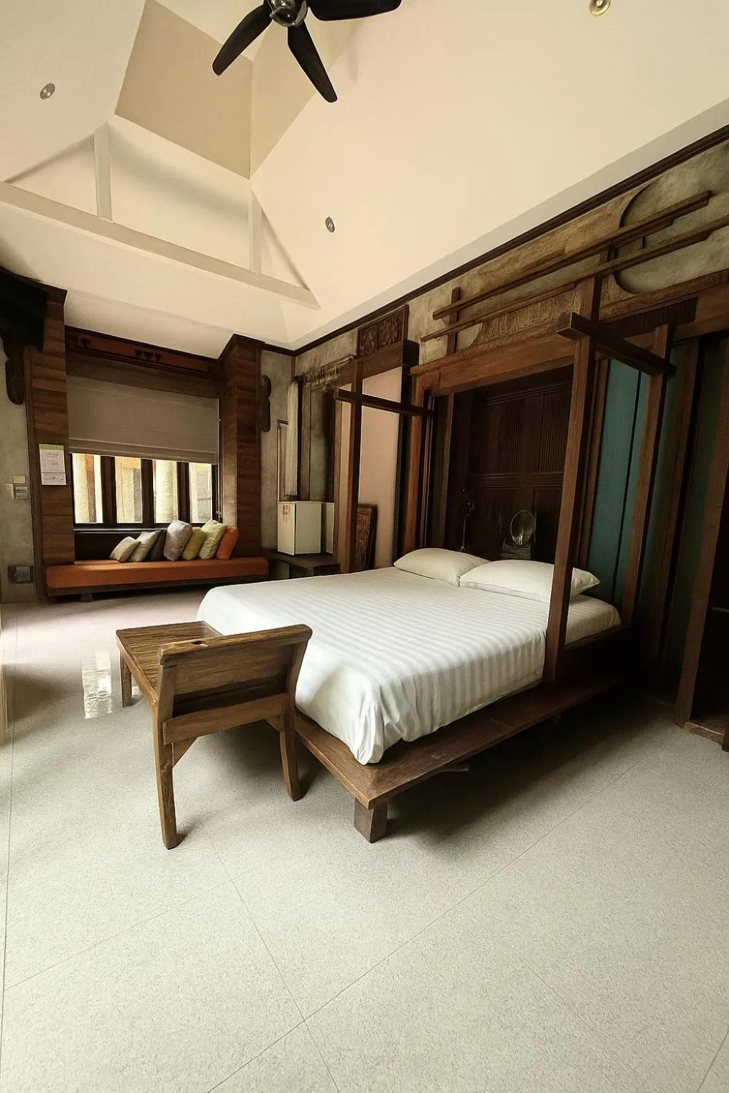 Bed in K2 Xanadu Pool Villa