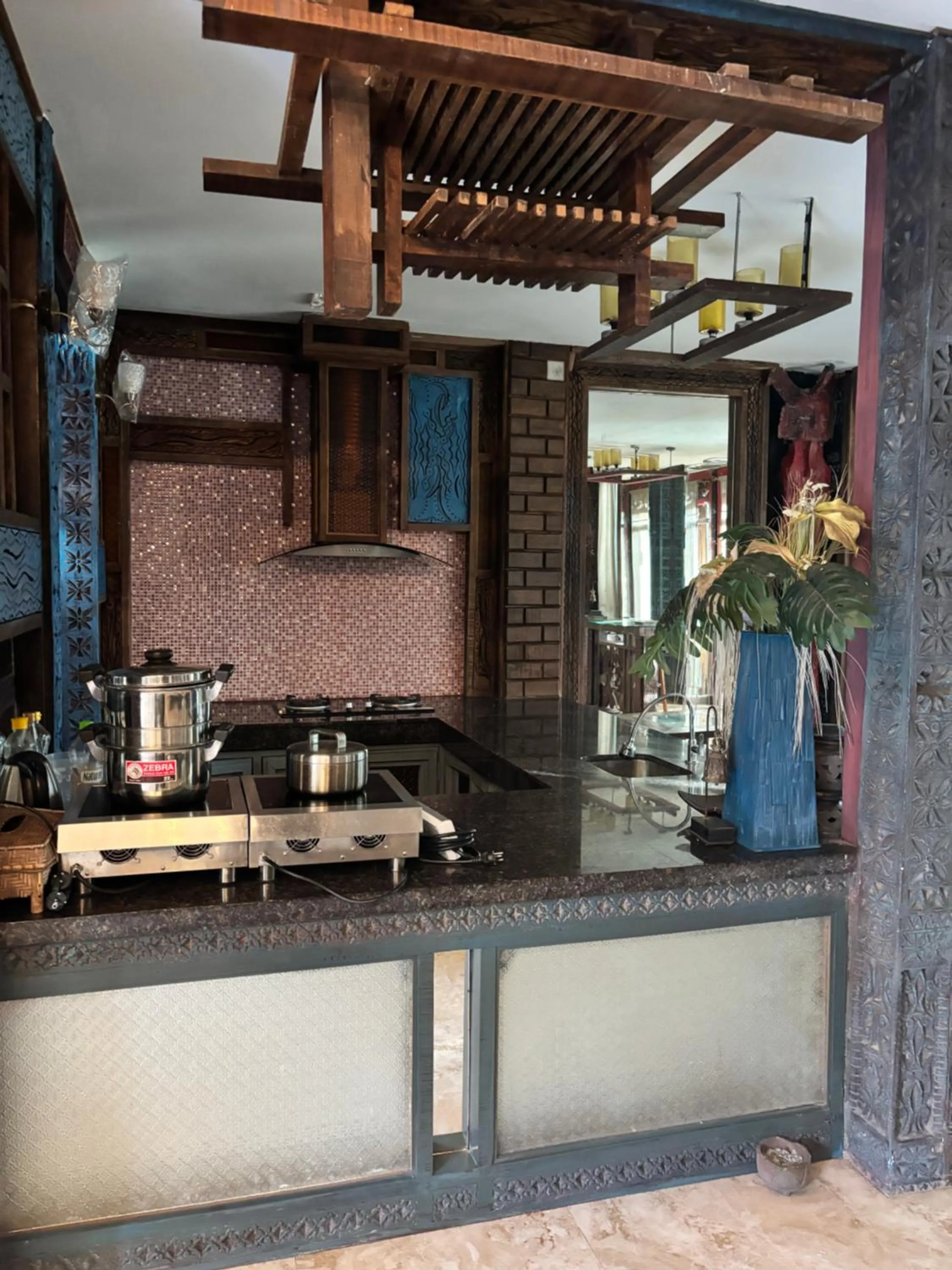 Kitchen or kitchenette in K2 Xanadu Pool Villa