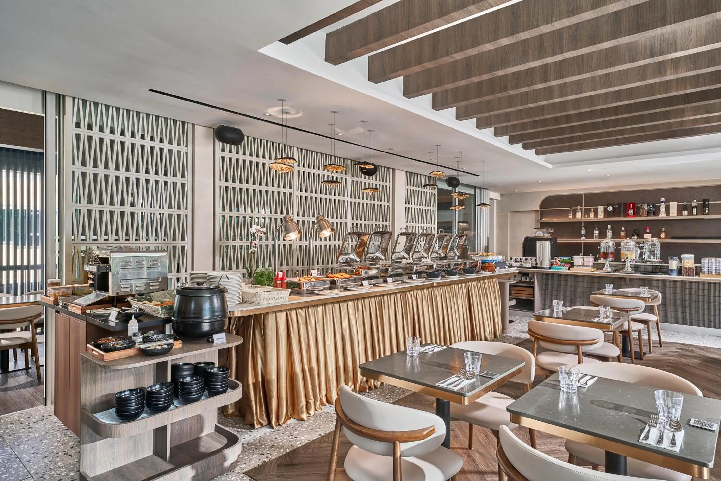 Restaurant/places to eat in Citadines Connect City Centre Singapore