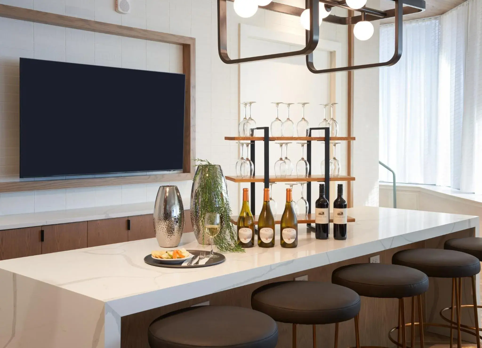 Property building in Staybridge Suites Wilmington Downtown by IHG Property building in Staybridge Suites Wilmington Downtown by IHG