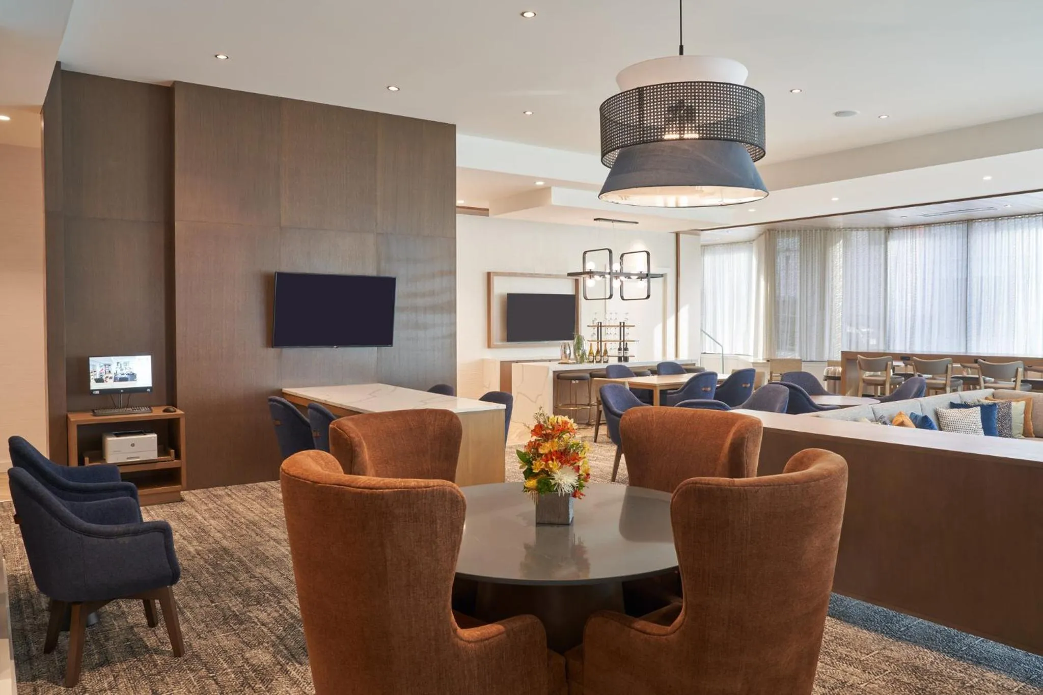 Property building in Staybridge Suites Wilmington Downtown by IHG