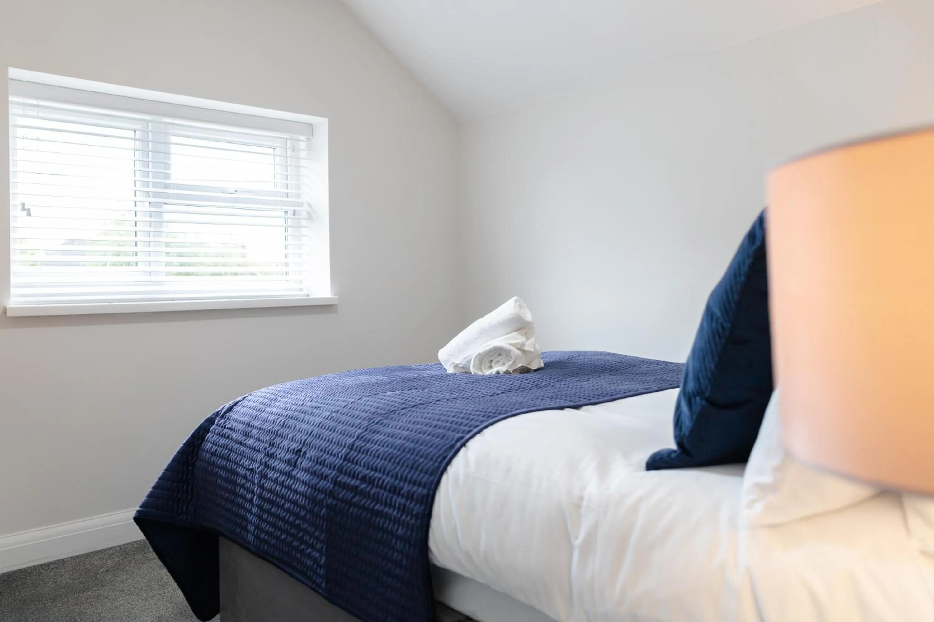 Bed in Modern Apartments Near Cardiff City Centre
