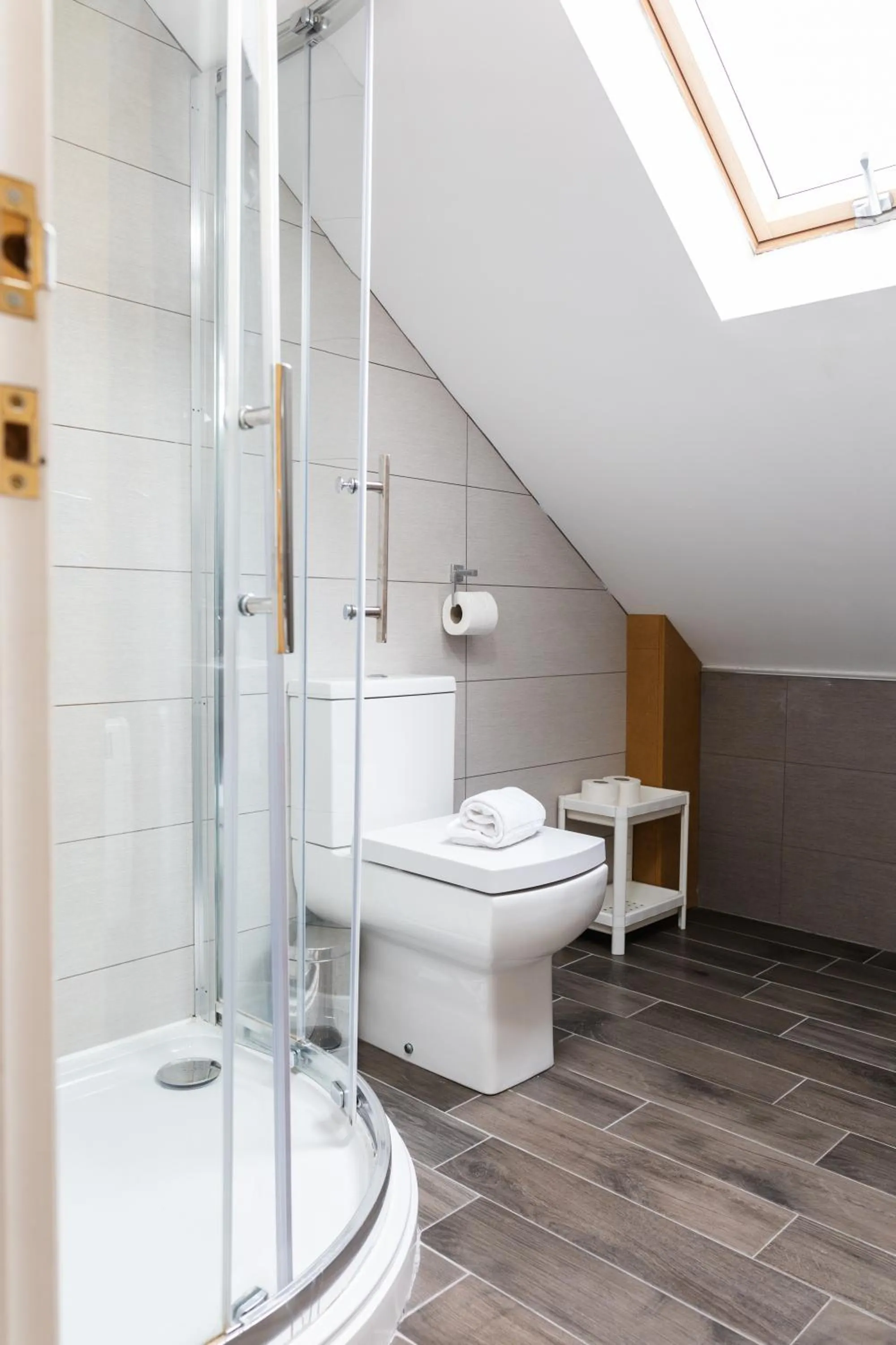 Shower in Modern Apartments Near Cardiff City Centre