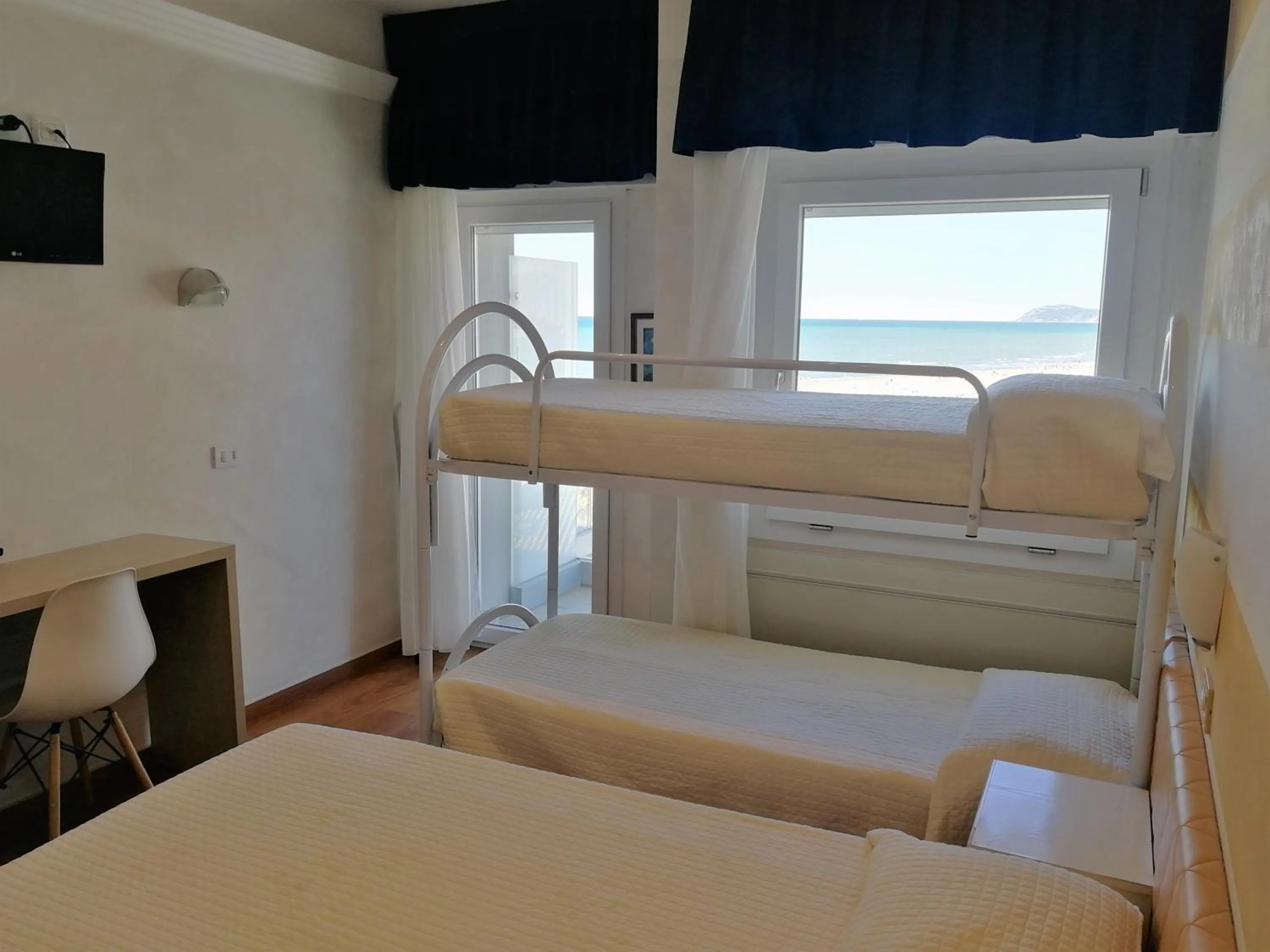 Bed in Hotel Diplomatic