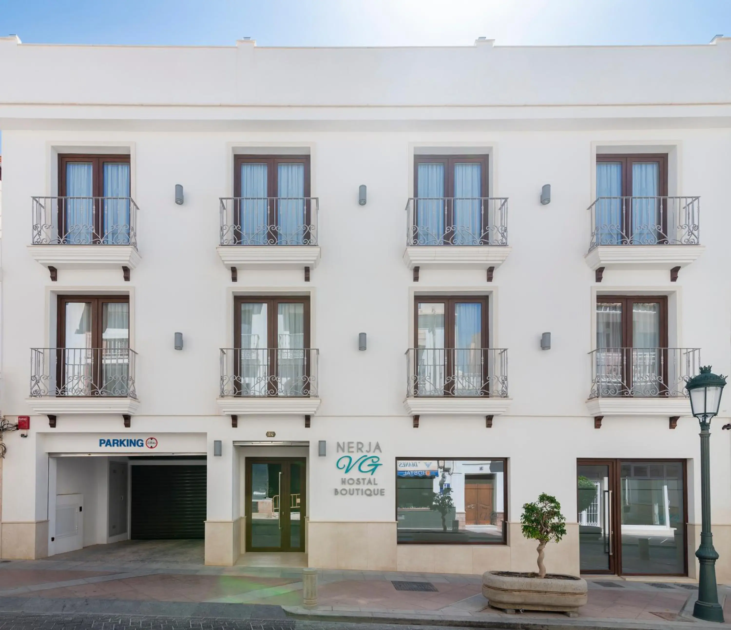 Property building in Nerja VG Hostal Boutique Property building in Nerja VG Hostal Boutique