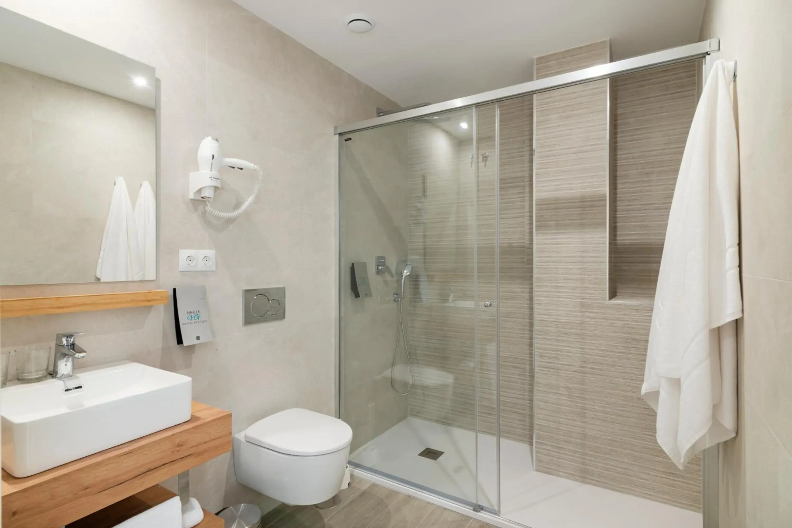 Deluxe Double Room with Terrace in Nerja VG Hostal Boutique Deluxe Double Room with Terrace in Nerja VG Hostal Boutique