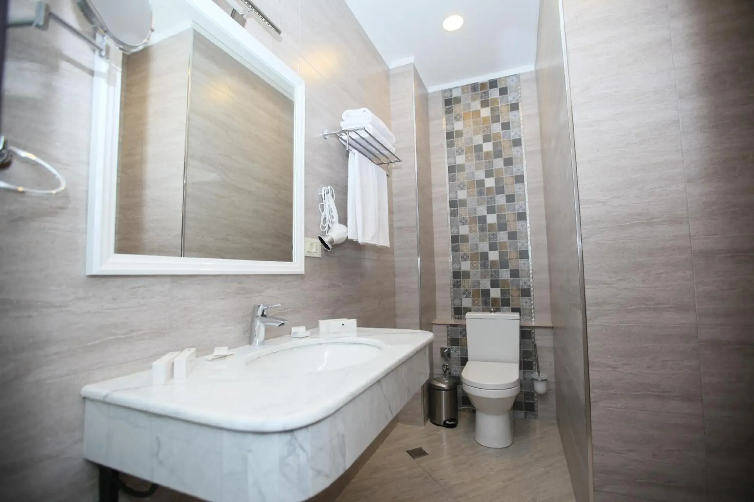 Standard Twin Room in Auroom Hotel Standard Twin Room in Auroom Hotel