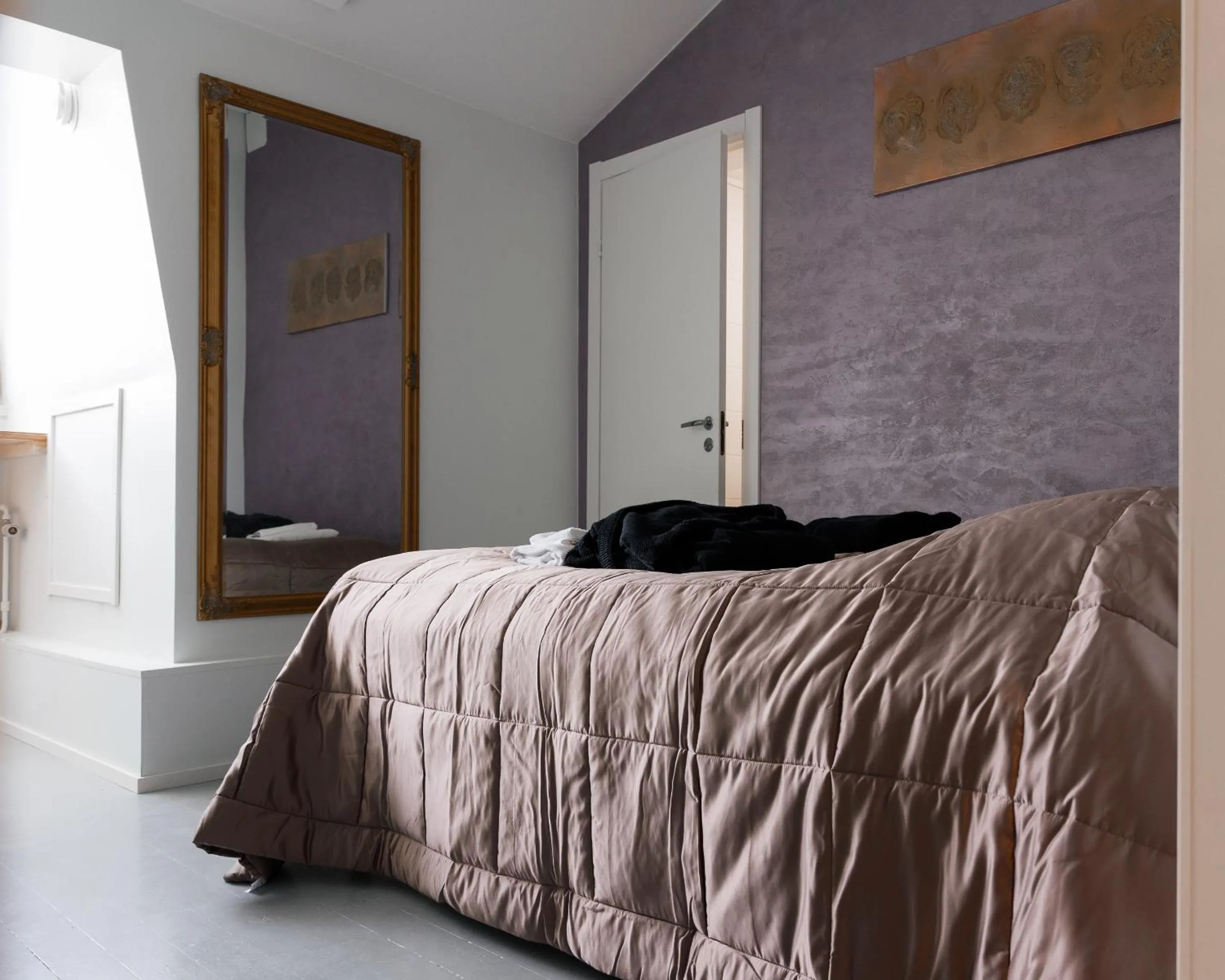 Double Room with Private Bathroom in Johanssonin talo 1849
