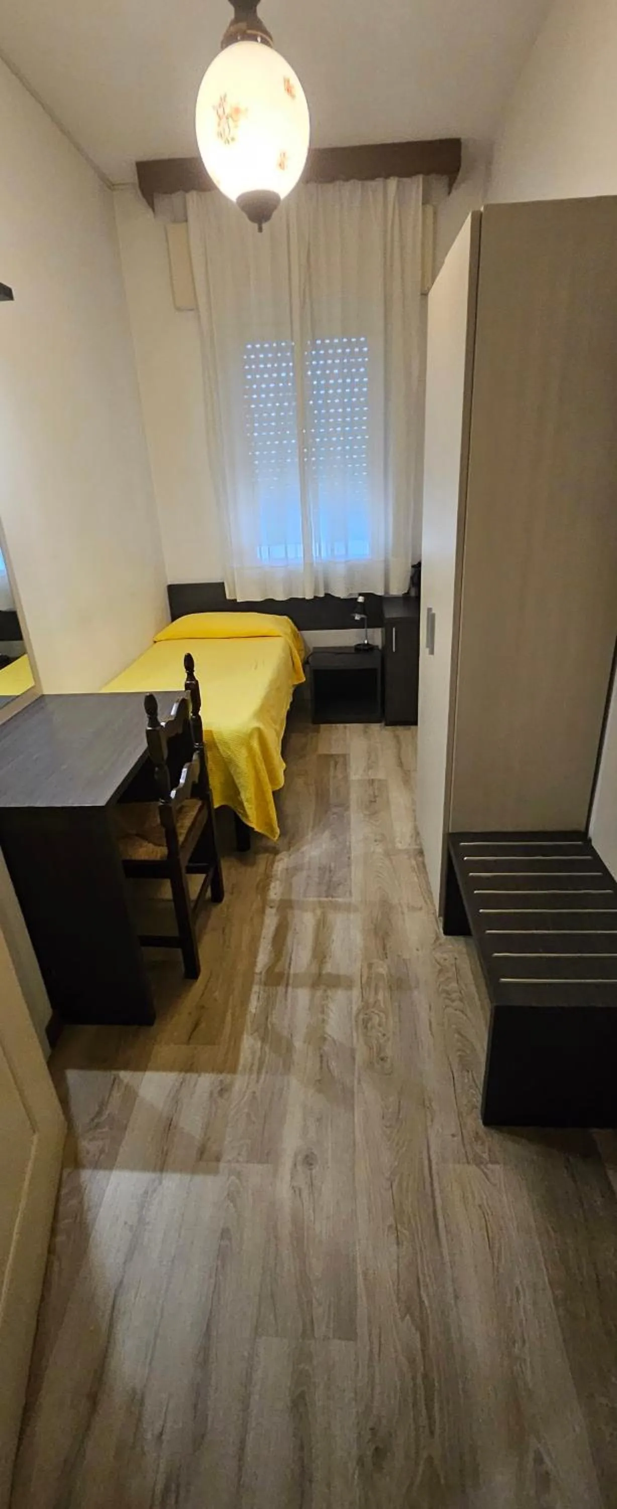 Bedroom in Hotel Verdi