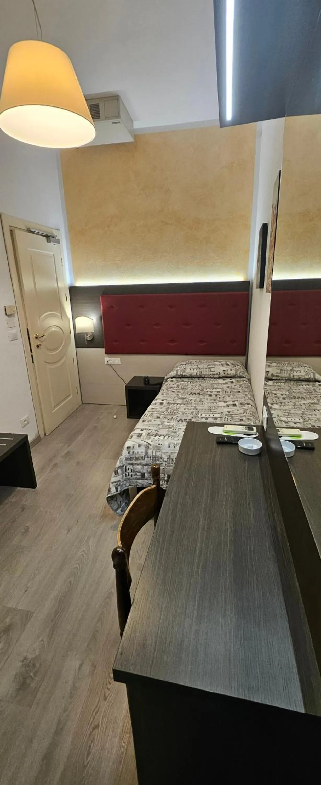 Bedroom in Hotel Verdi