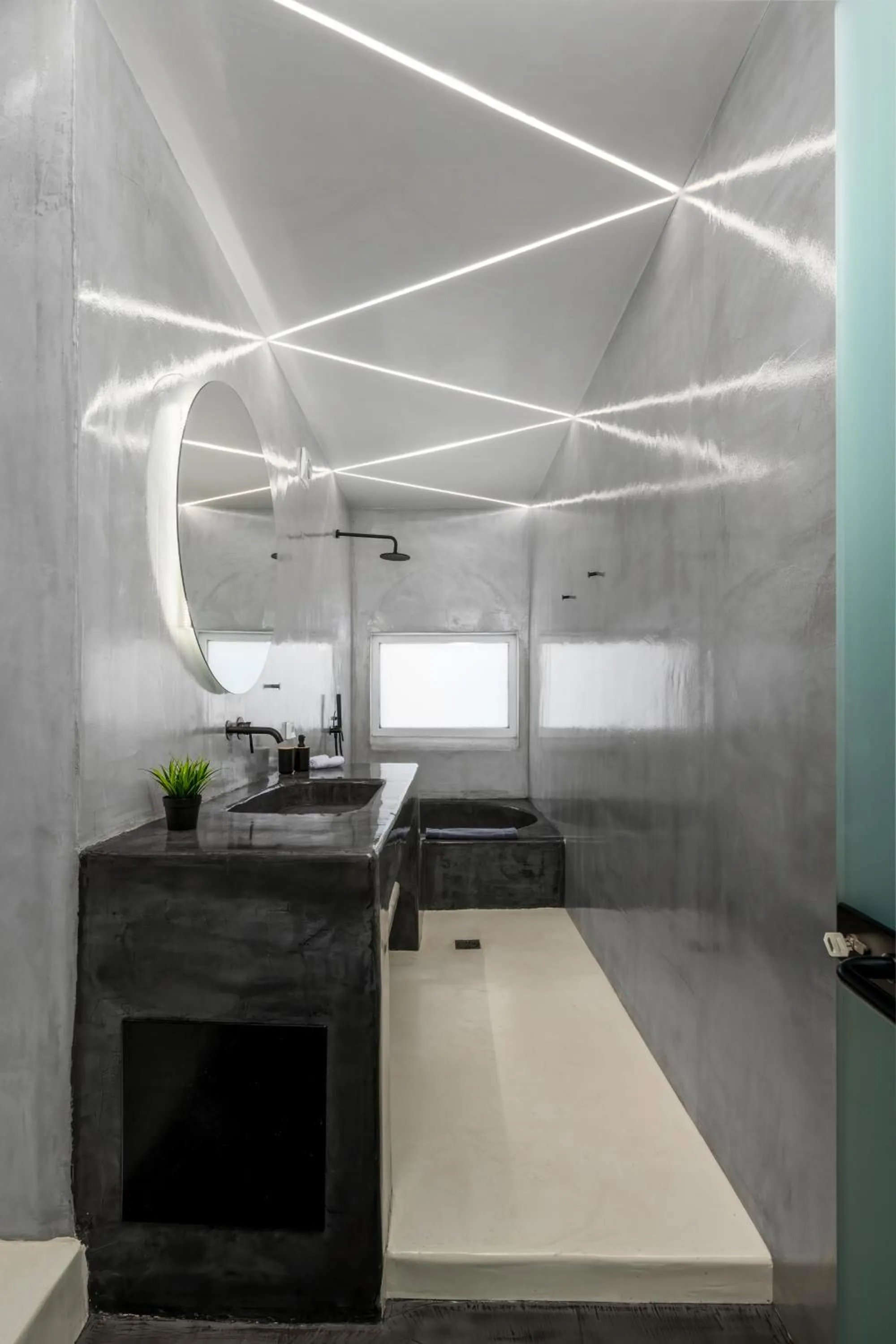 minibar in Leon Luxury Suites