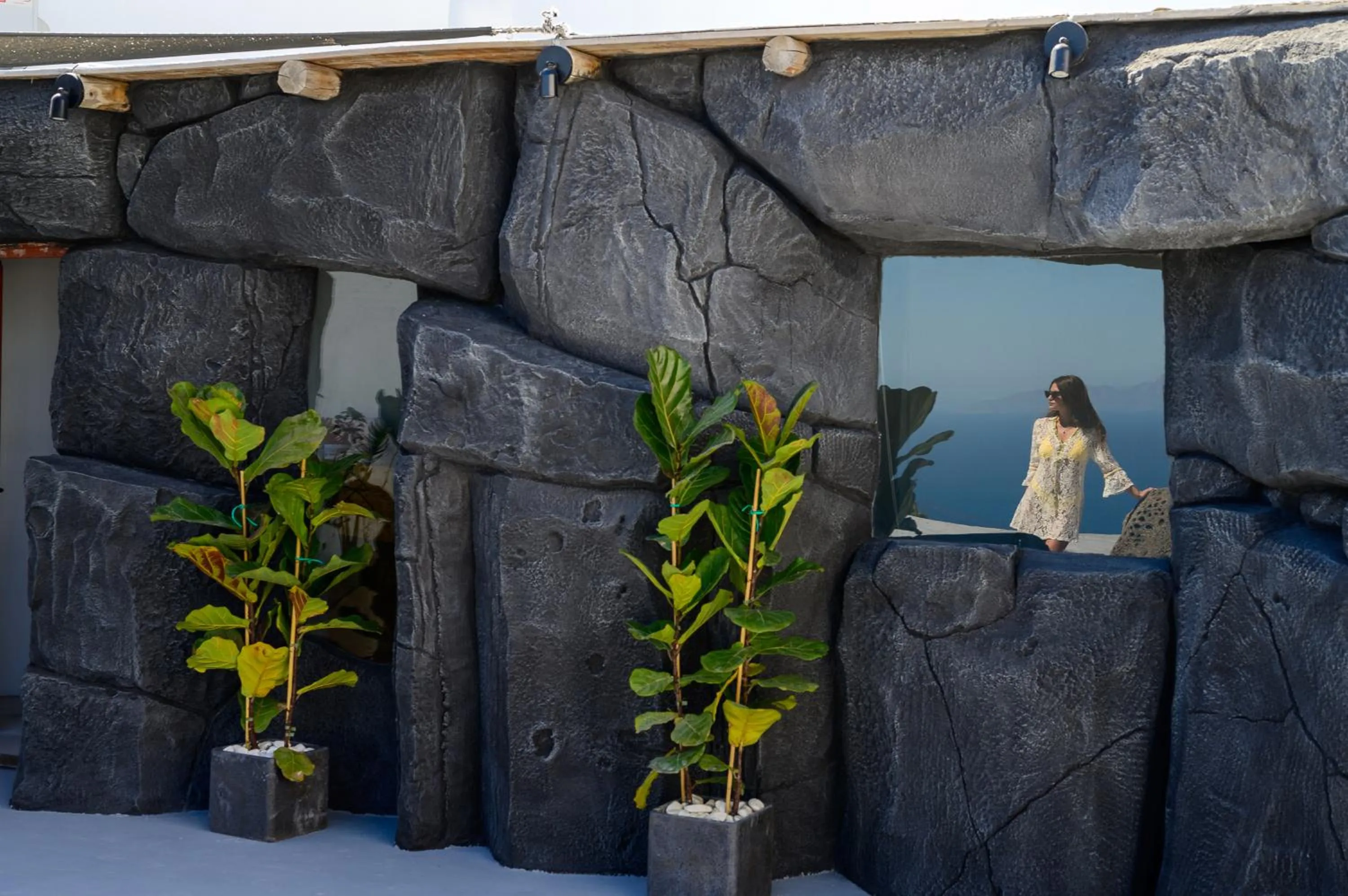 Property building in Leon Luxury Suites