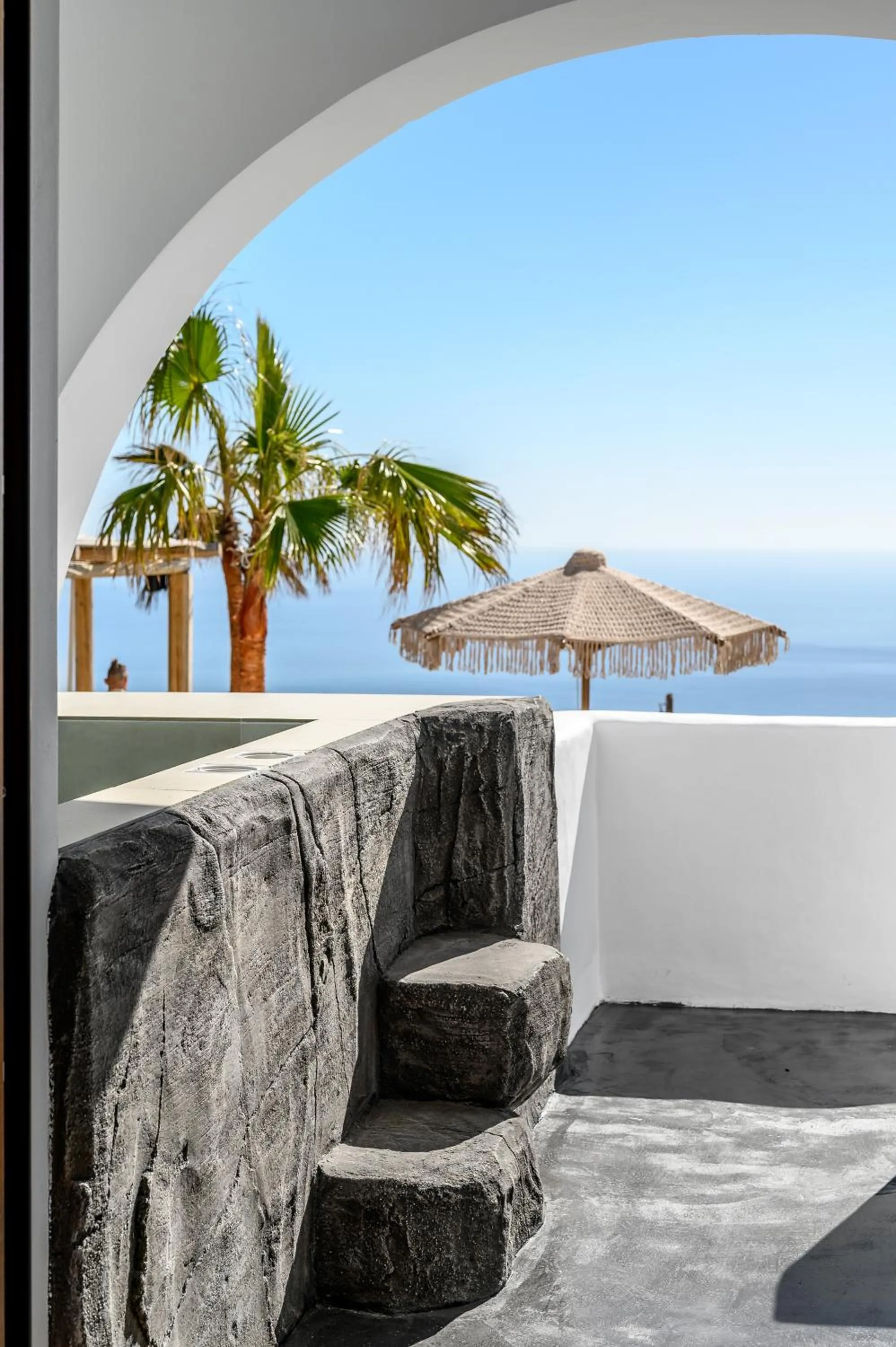 Day in Leon Luxury Suites