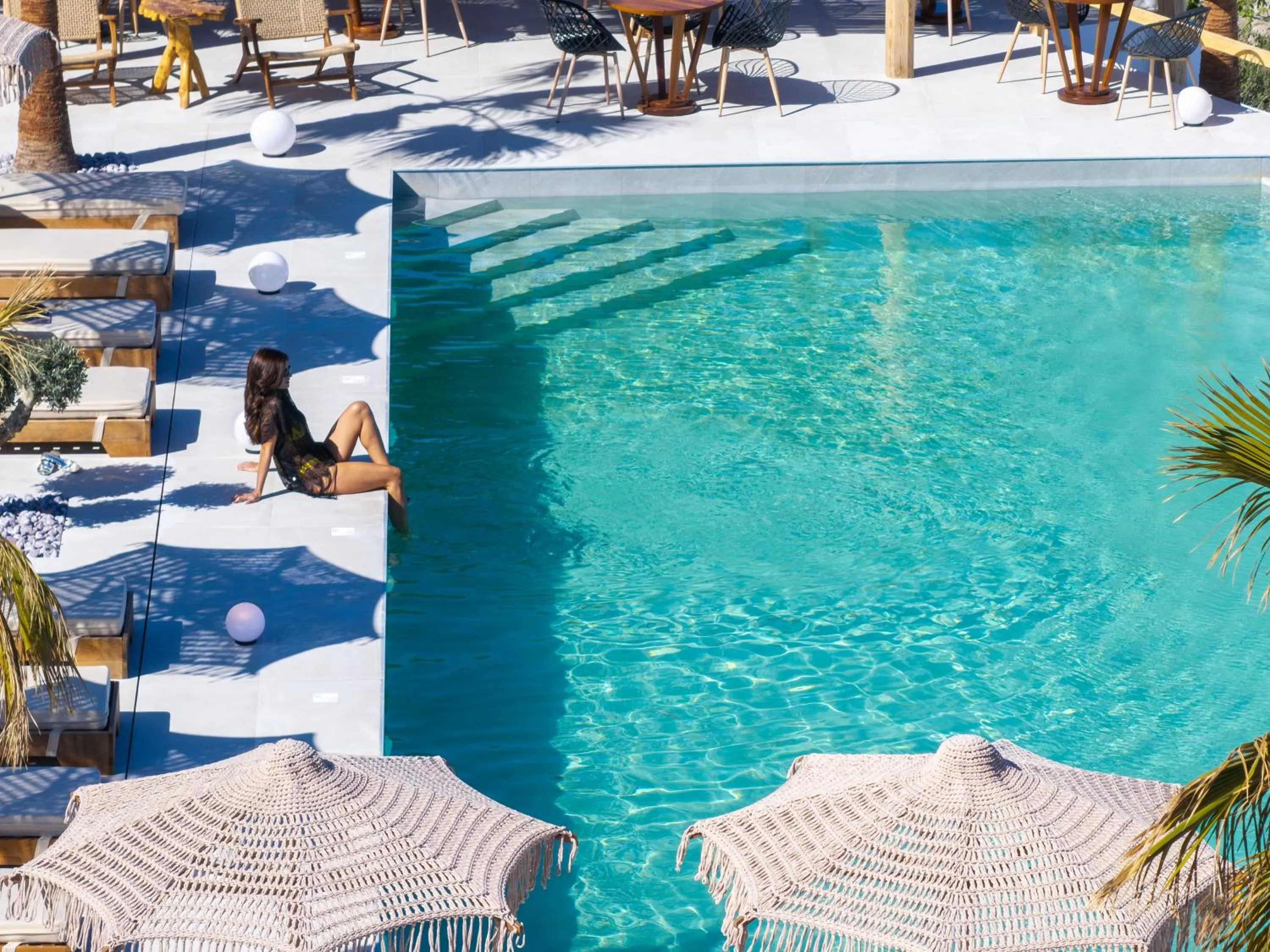 Day in Leon Luxury Suites