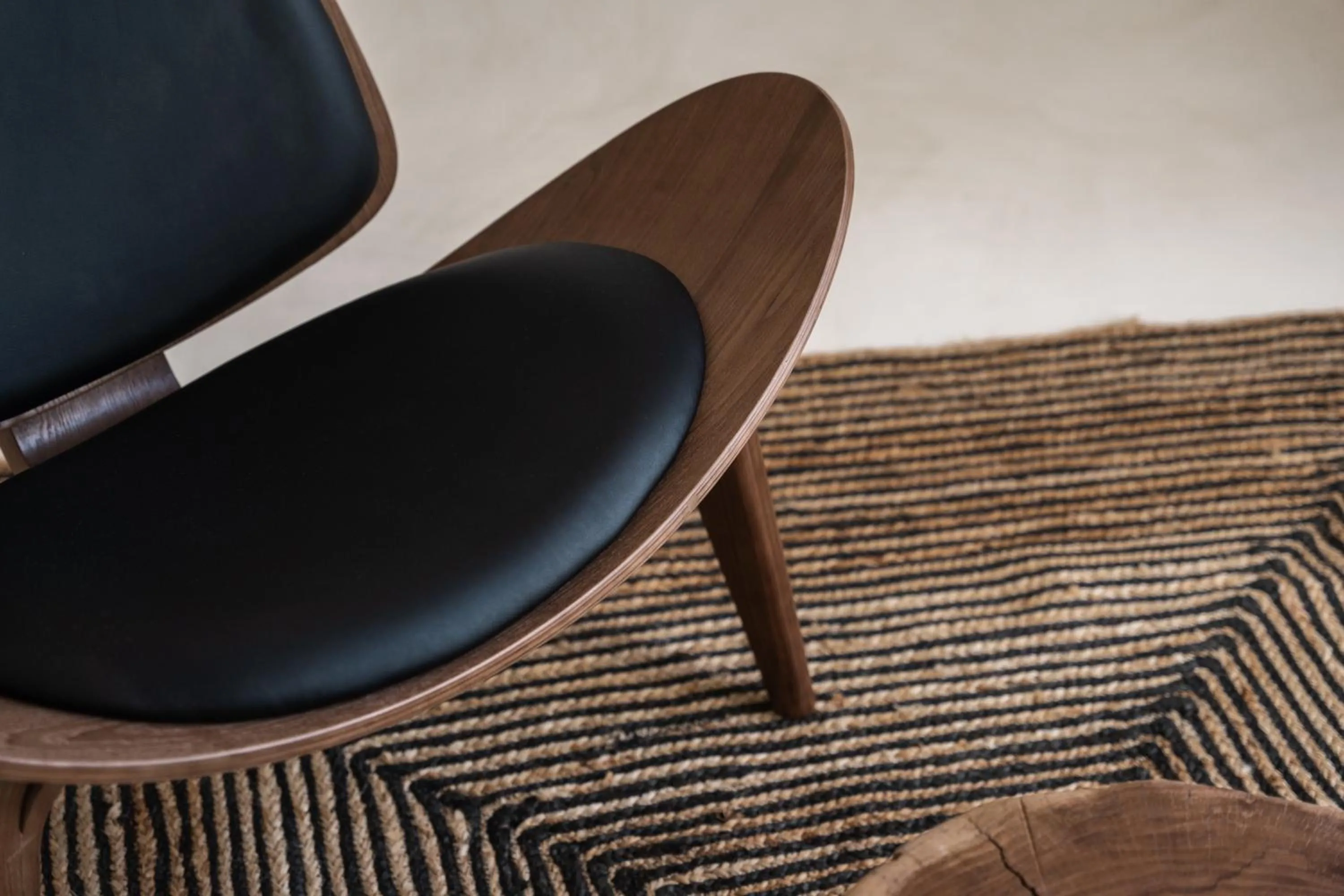 Living room in Leon Luxury Suites