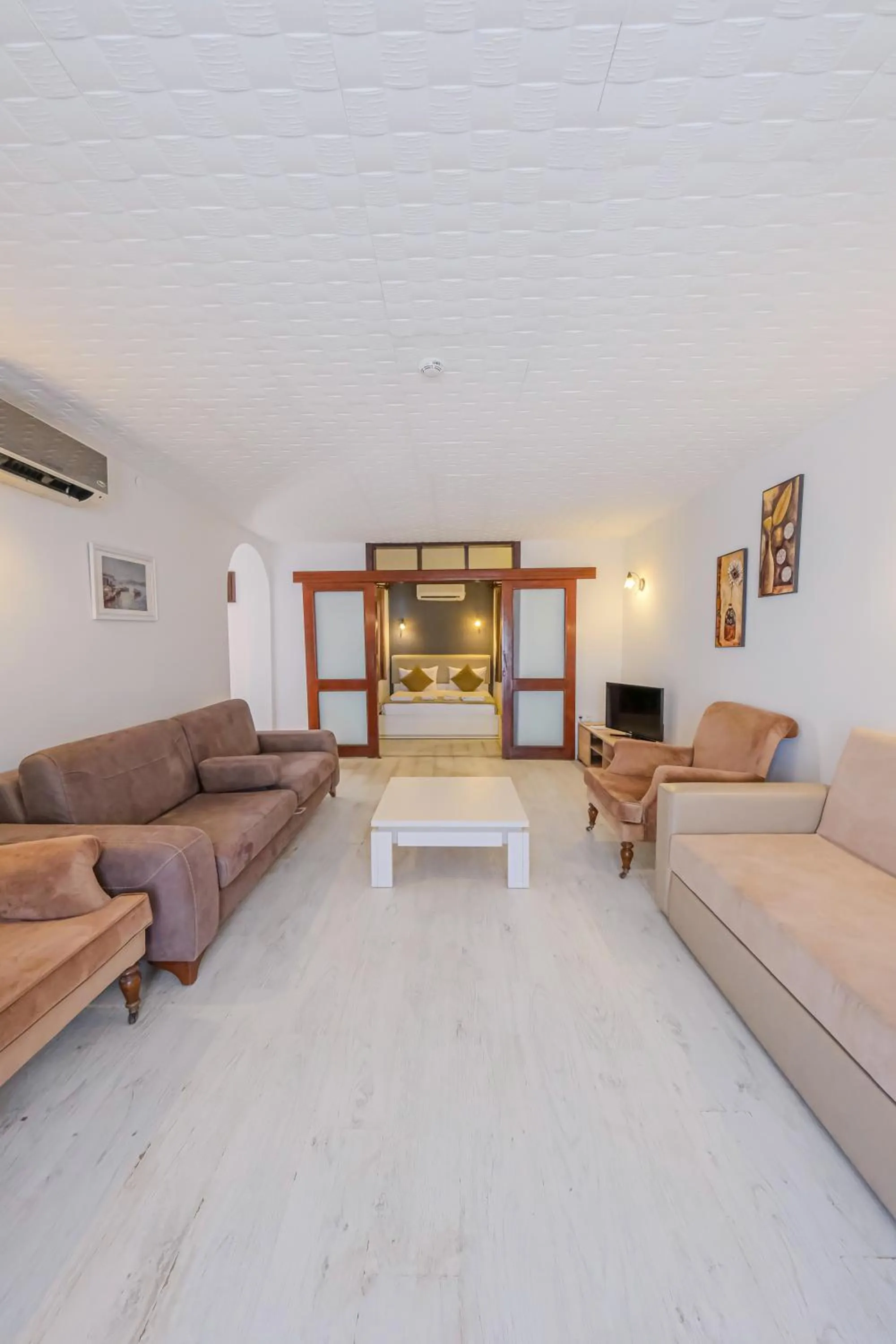 Seating area in Hotel Atrium
