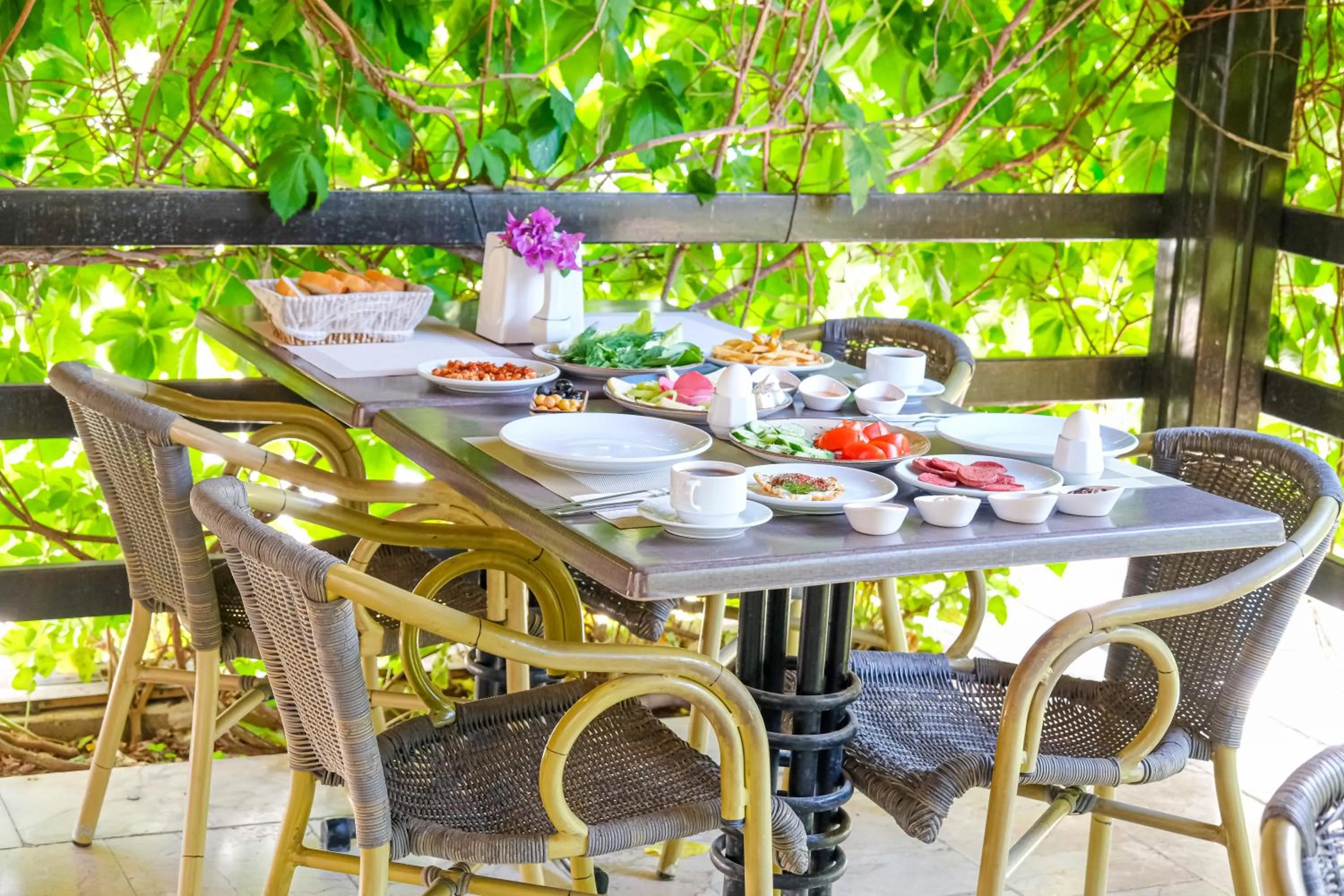 Breakfast in Hotel Atrium