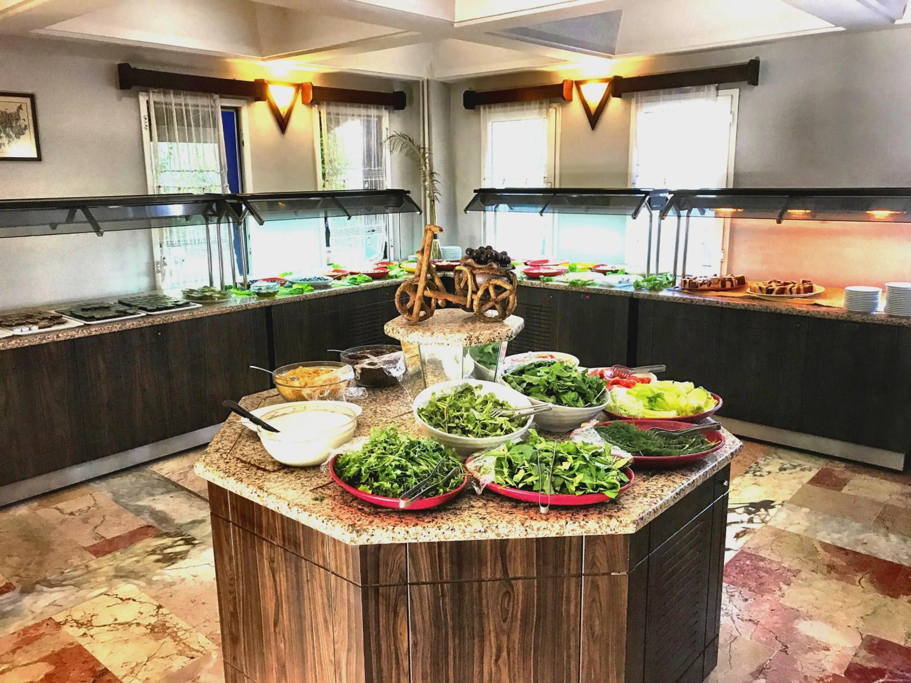 Breakfast in Hotel Atrium