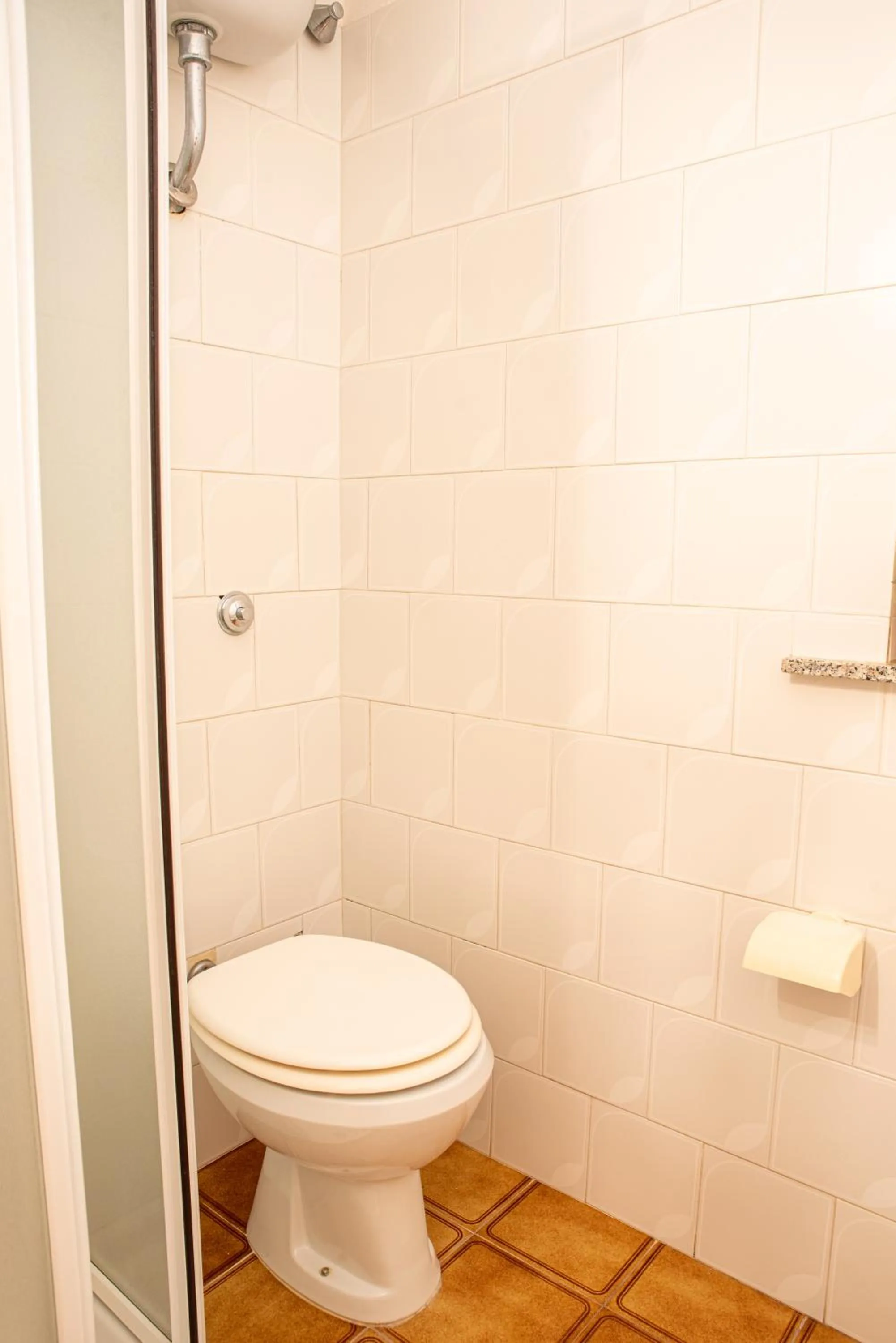 Shower in Hotel L'Aragosta