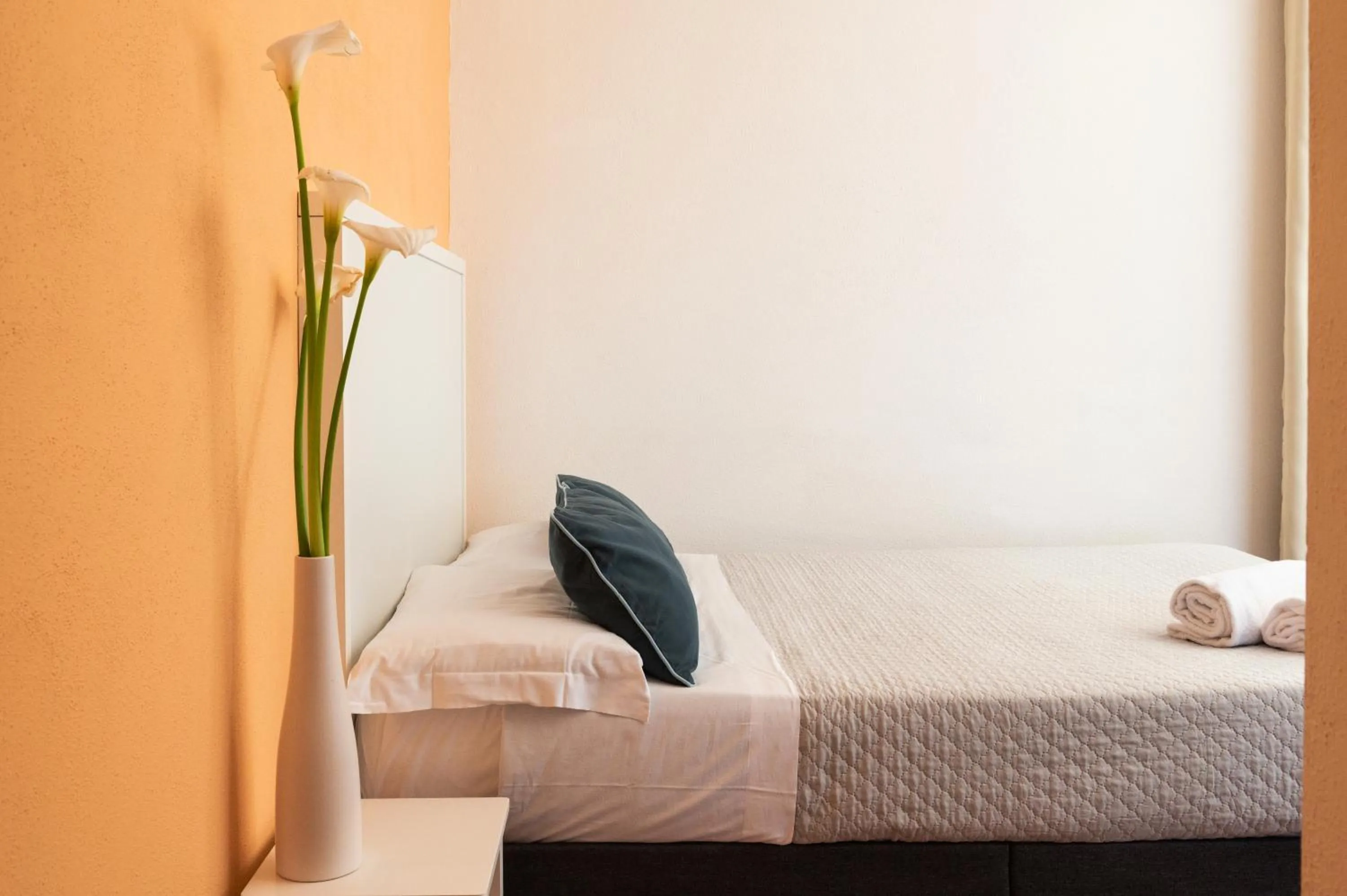 Bed in Hotel L'Aragosta