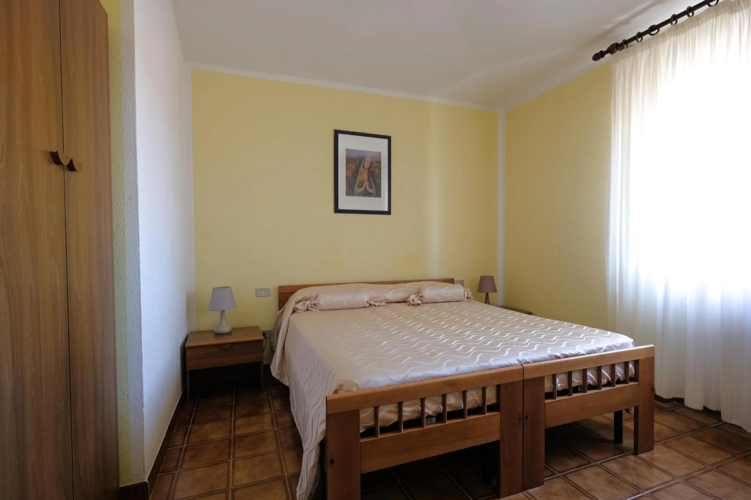 Bedroom, Bed in Hotel L'Aragosta