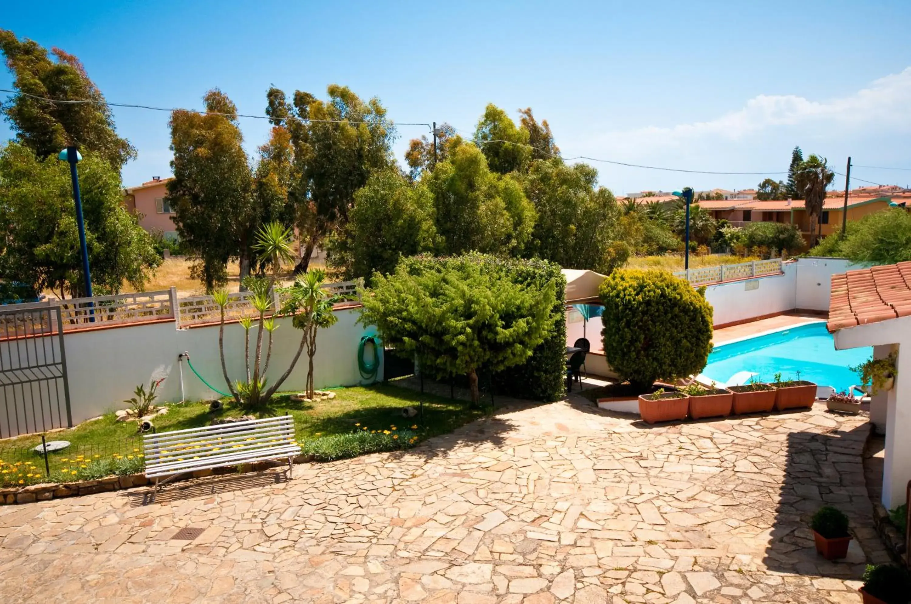 Pool view in Hotel L'Aragosta Pool view in Hotel L'Aragosta
