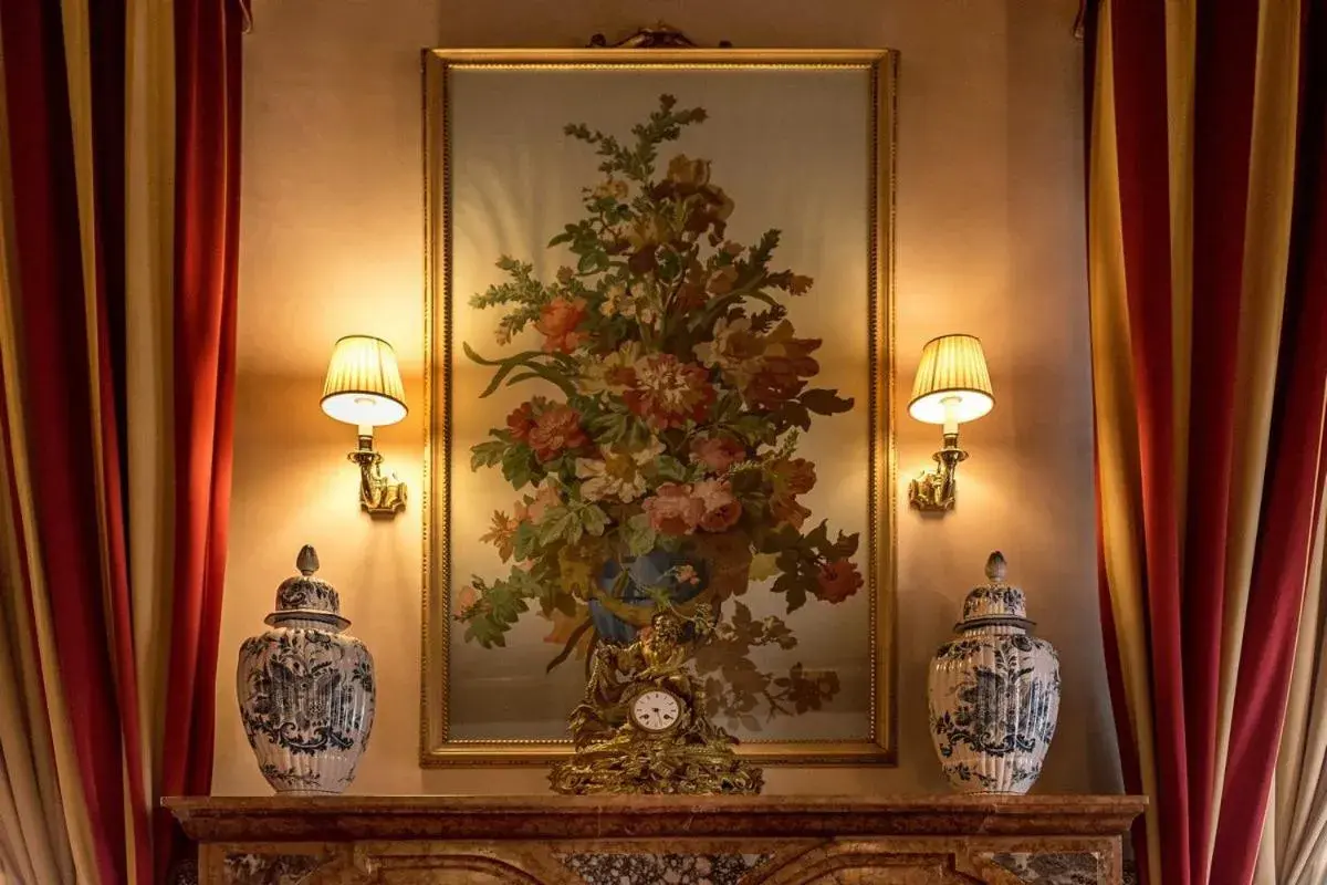 Deluxe Double or Twin Room in Villa Franceschi Hotel & Resort Deluxe Double or Twin Room in Villa Franceschi Hotel & Resort