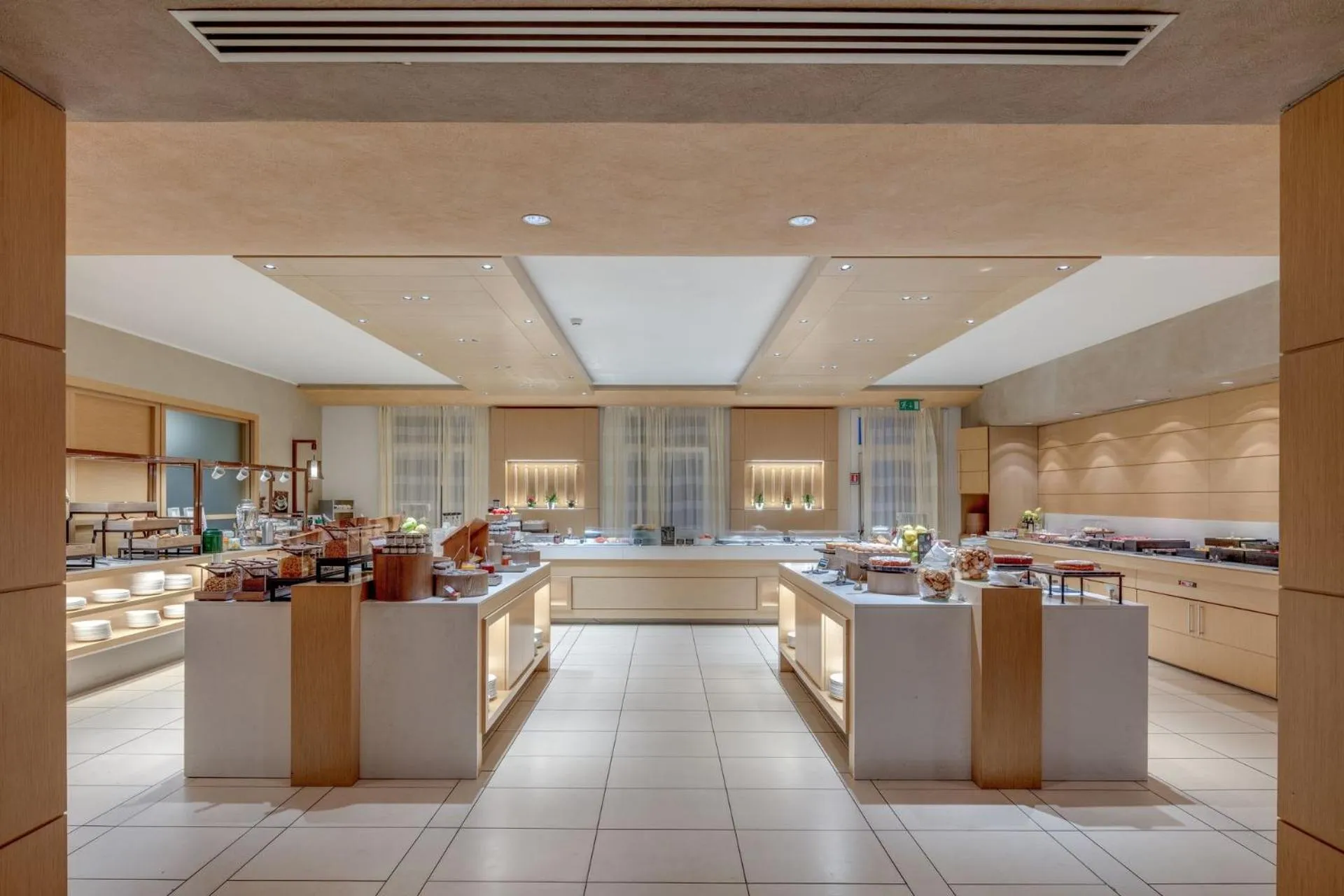 Breakfast in Hotel Caesius Thermae & Spa Resort