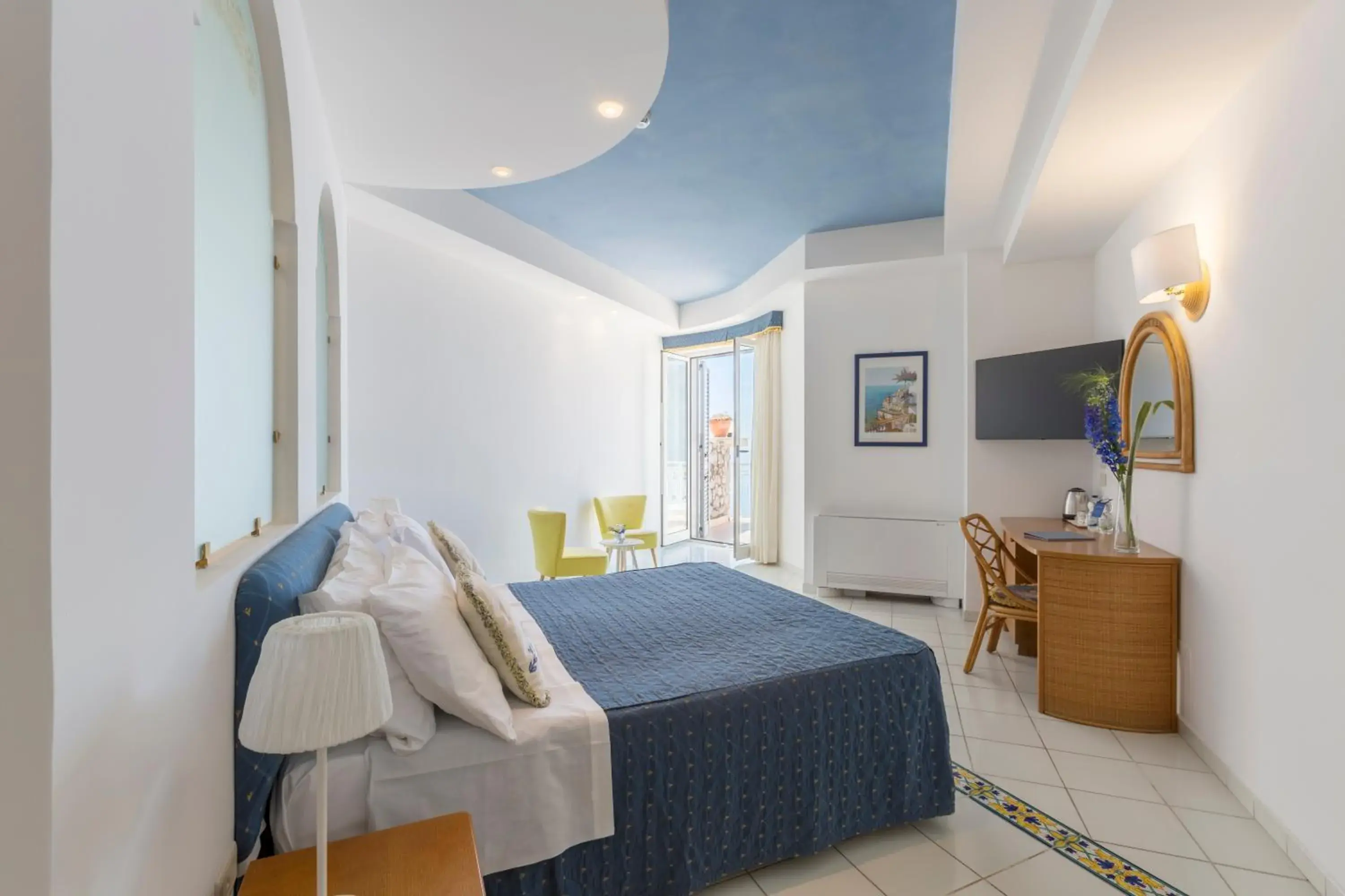 Junior Suite with Balcony in Hotel Club Due Torri Junior Suite with Balcony in Hotel Club Due Torri